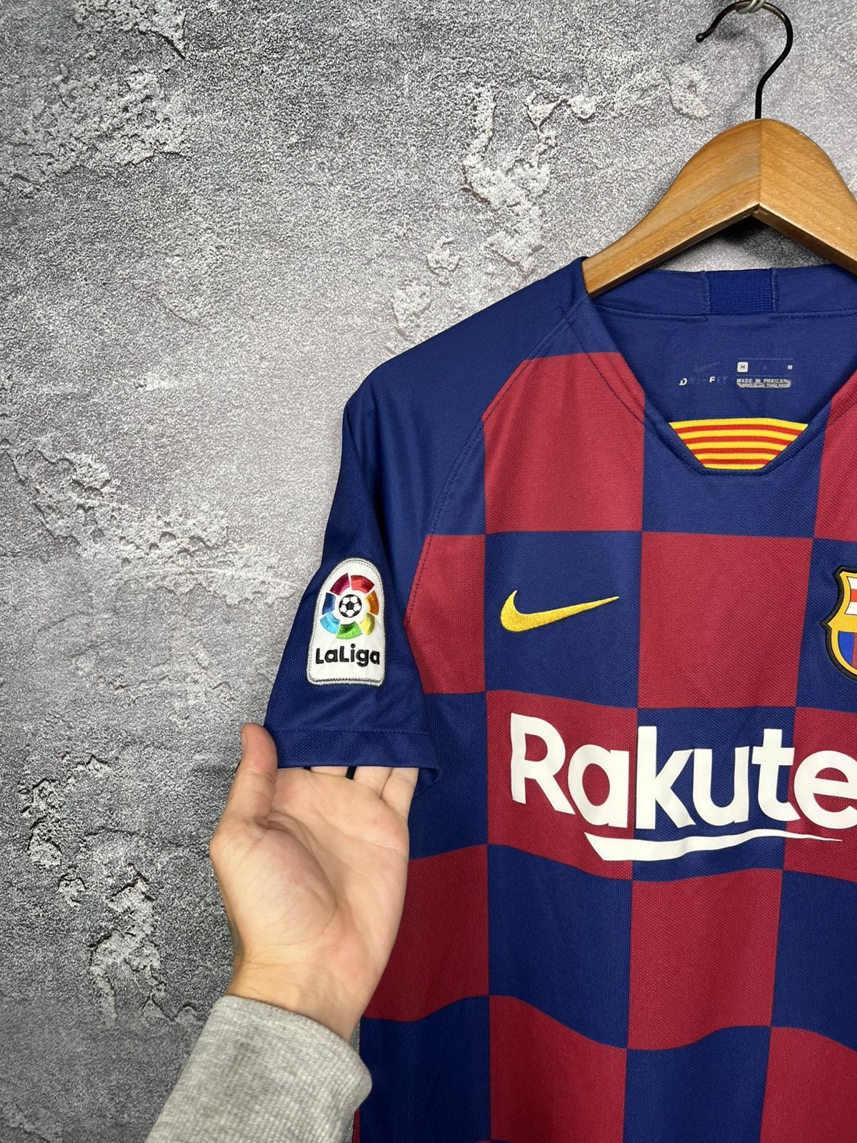 Nike Nike Barcelona 2019/20 Home Jersey T-shirt Size M Size US M / EU 48-50 / 2 - 3 Thumbnail