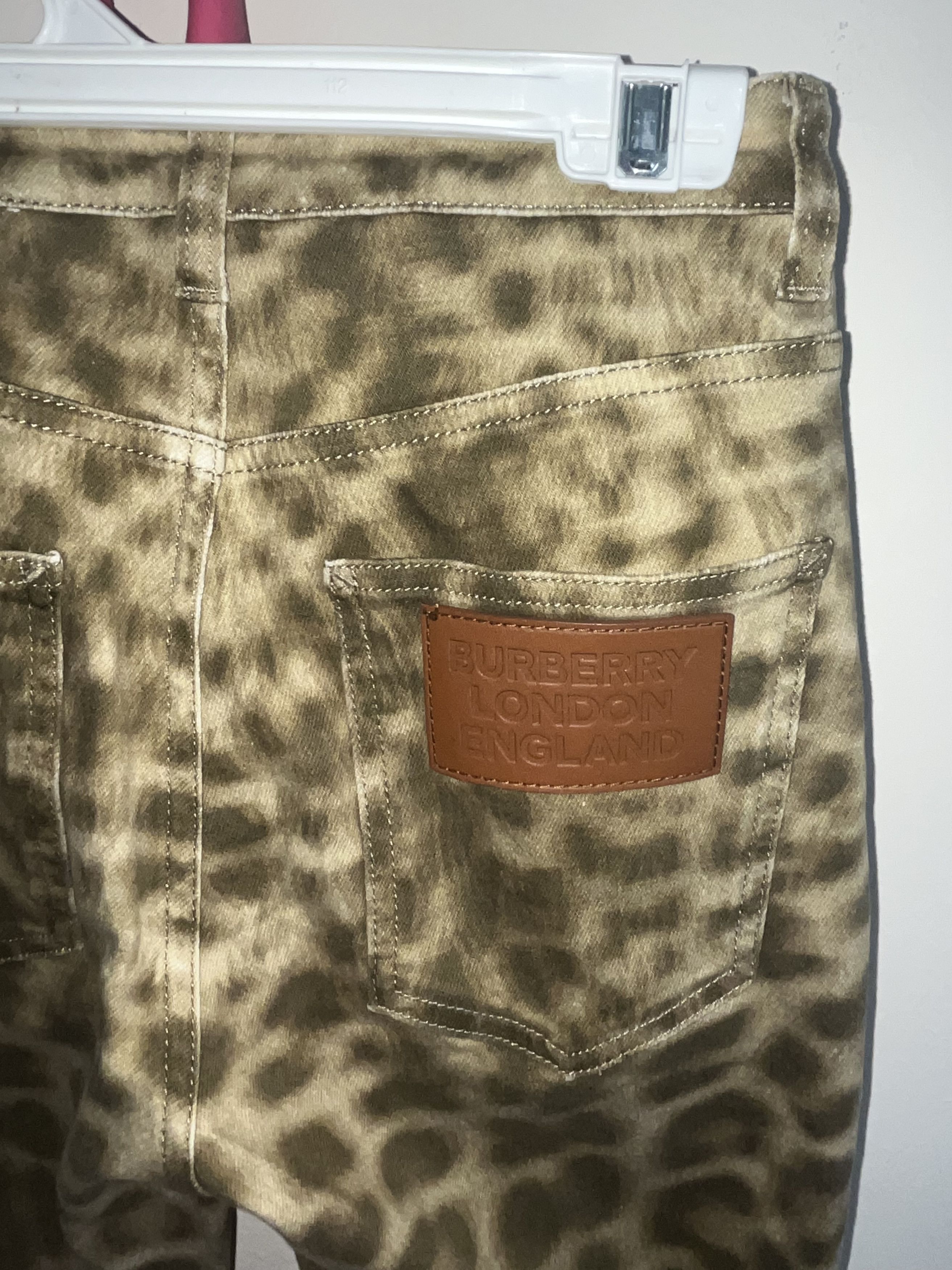 Burberry Burberry Leopard Print Womens Pants - Basically NEW Size 24" / US 00 / IT 34 - 5 Thumbnail