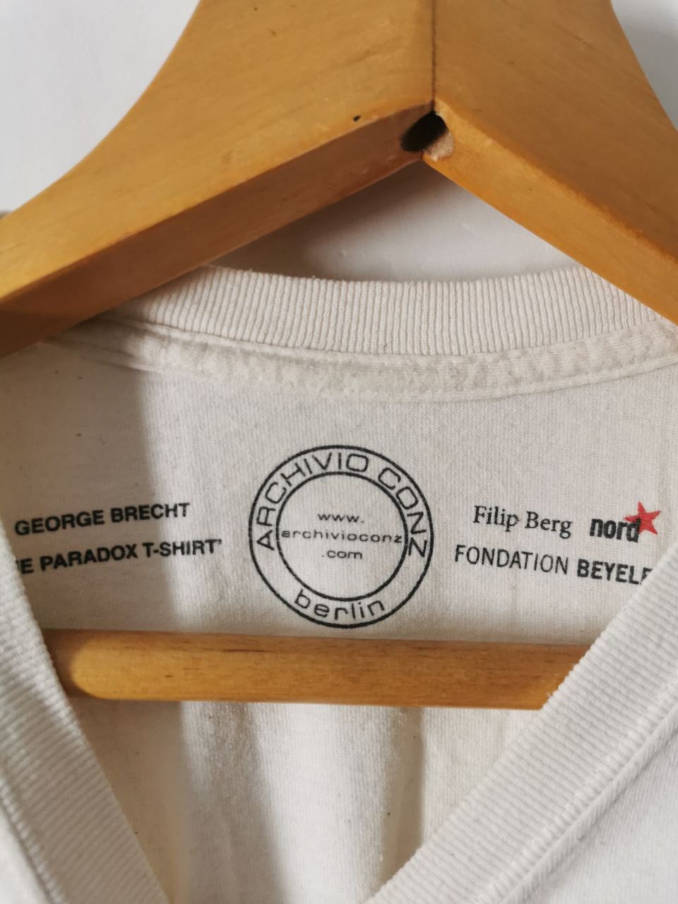 Vintage Vintage Grail Archive George Brecht On My Back Paradox tee Size US M / EU 48-50 / 2 - 4 Thumbnail