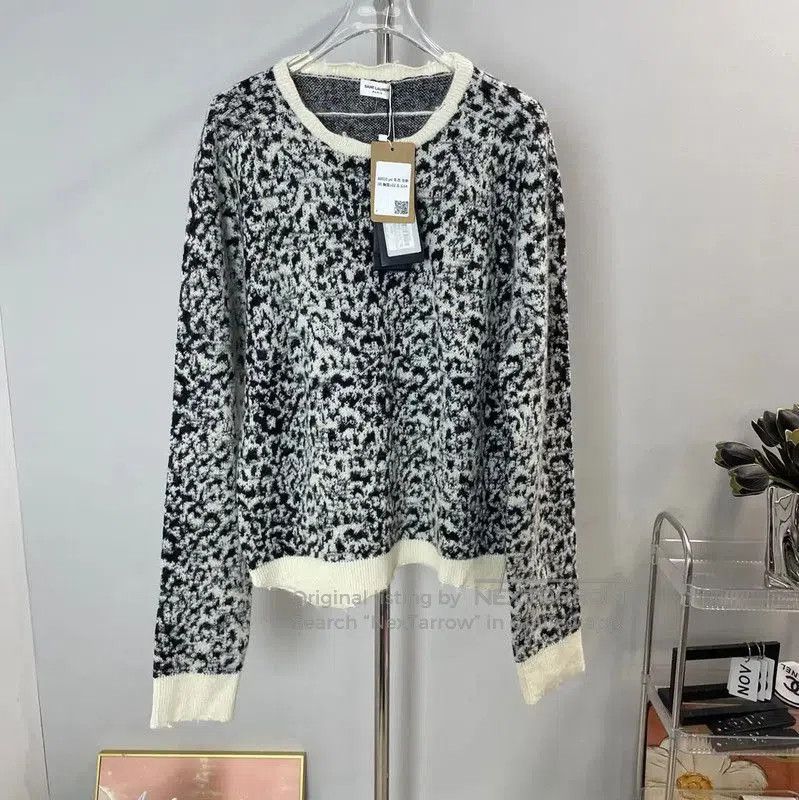 Yves Saint Laurent YSL Gray Wool Women's Knit Sweater . Size L / US 10 / IT 46 - 1 Thumbnail