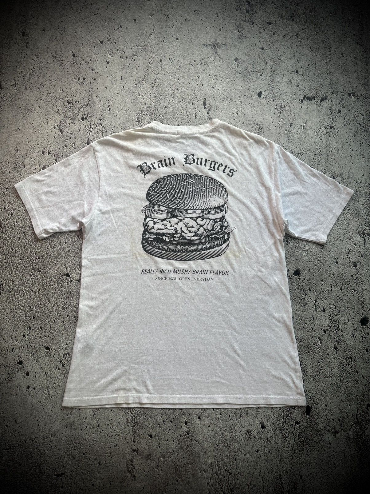 Undercover Undercover Brain burgers Tshirt Size US L / EU 52-54 / 3 - 1 Thumbnail