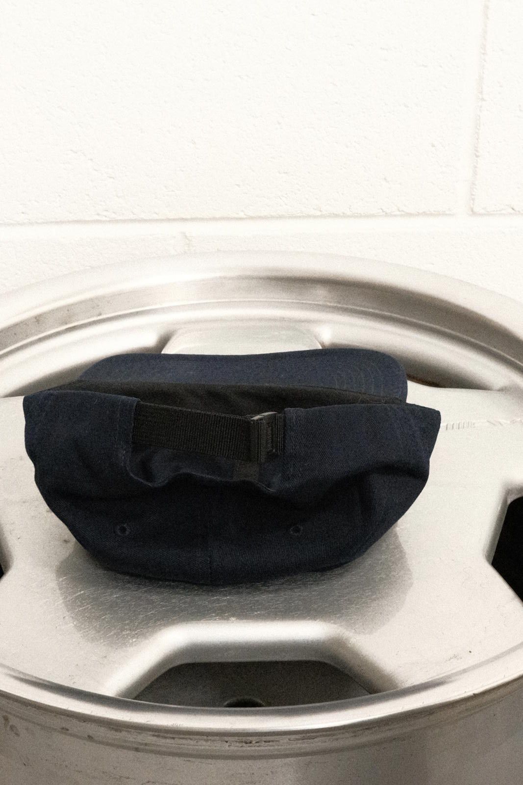 The Unbranded Brand Classic Navy Blue Adjustable Baseball Cap Size ONE SIZE - 2 Thumbnail