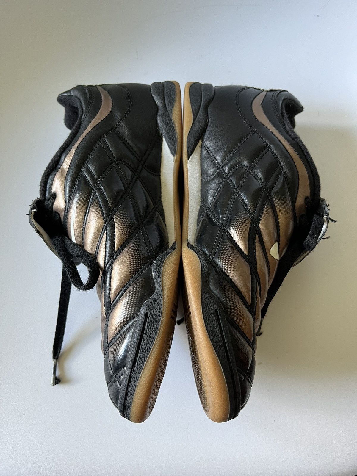 Nike Nike Total 90 Vintage Football Boots Bronze and Black Rare Size US 7 / EU 40 - 4 Thumbnail