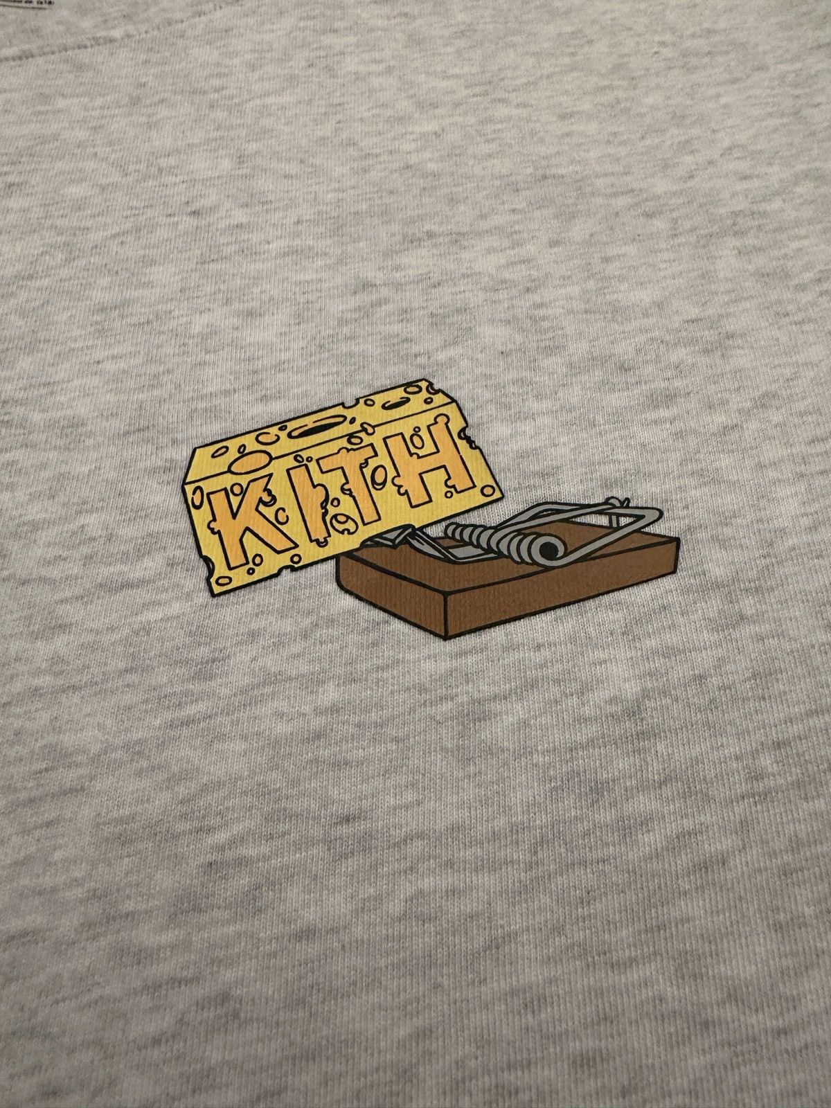 Kith Kith X Tom & Jerry L/S Cheese Tee - Grey - Large - 9.5/10 Size US L / EU 52-54 / 3 - 4 Thumbnail