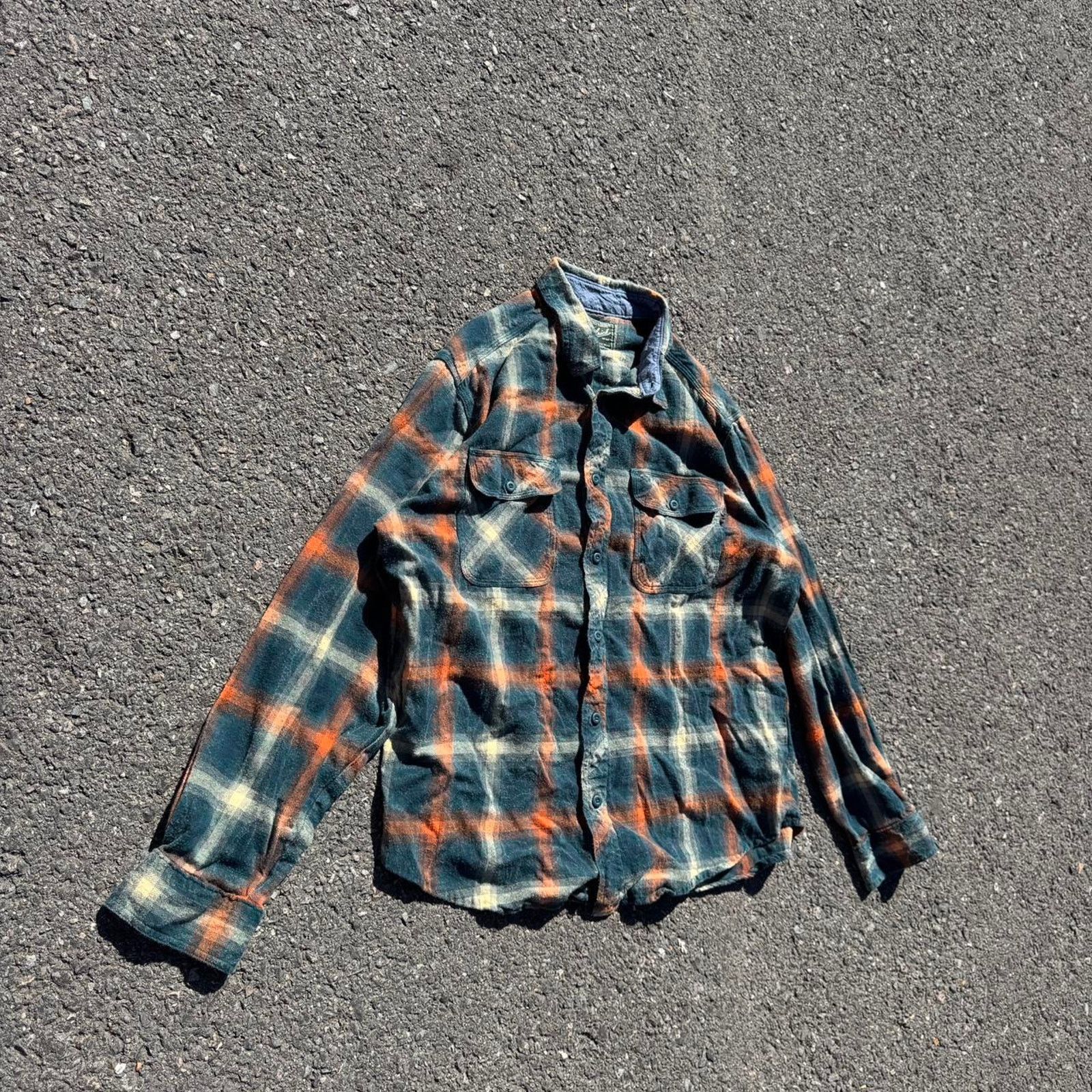 Woolrich Woolen Mills Fall Essential Woolrich Flannel Long Sleeve – Size XL Size US XL / EU 56 / 4 - 2 Thumbnail