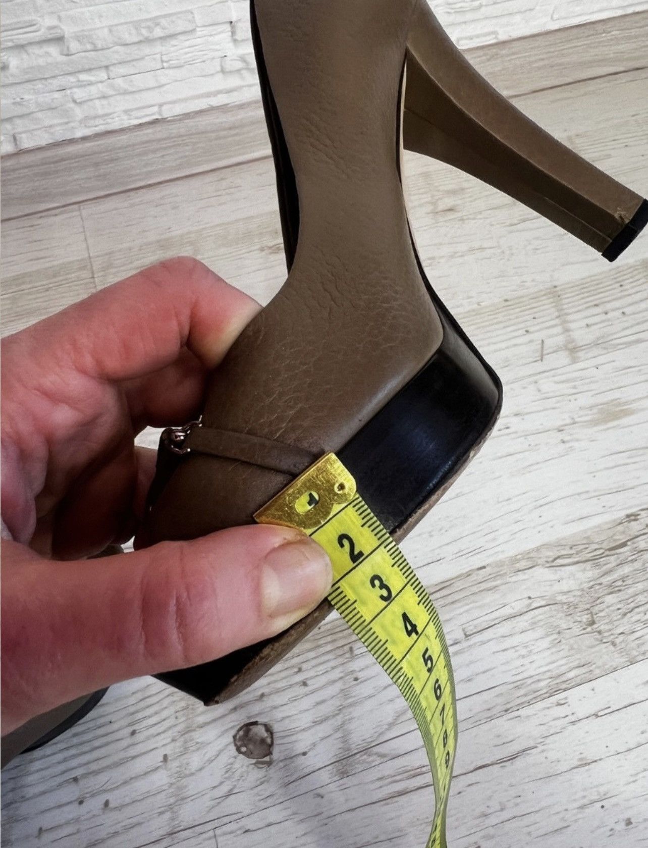Gucci Gucci Horsebit Leather Pumps Block Heel Size 38 Size US 8 / IT 38 - 18 Thumbnail