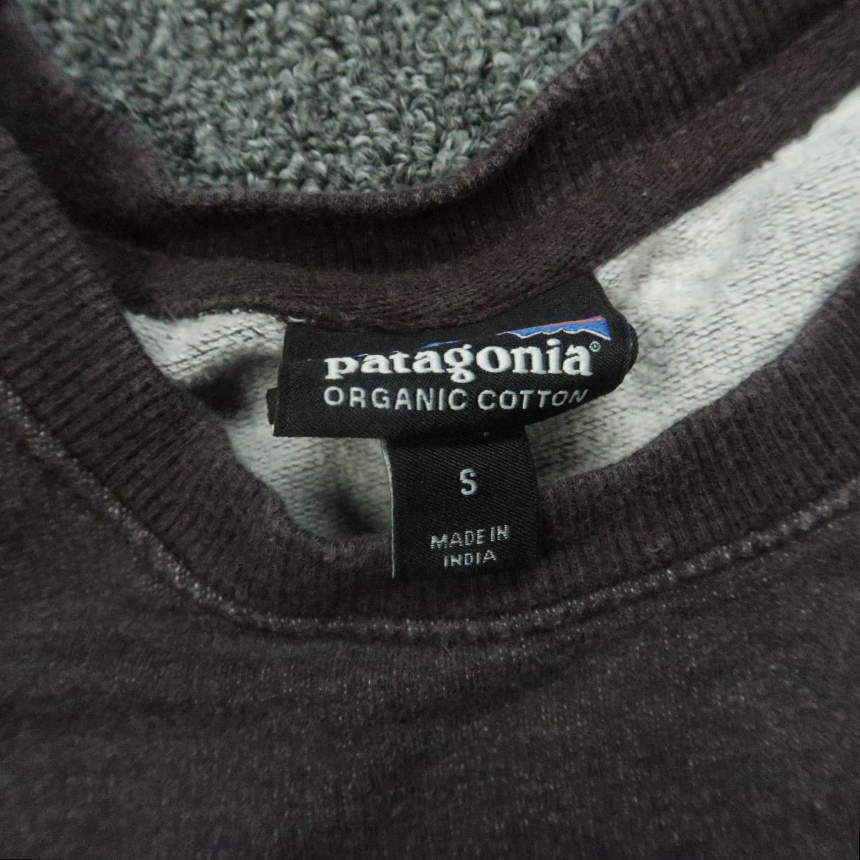 Patagonia Patagonia Sweatshirt Mens Small Pullover Hooded Crew Neck Purple Cotton Fleece All Seasons Vintage: No Size US S / EU 44-46 / 1 - 3 Thumbnail