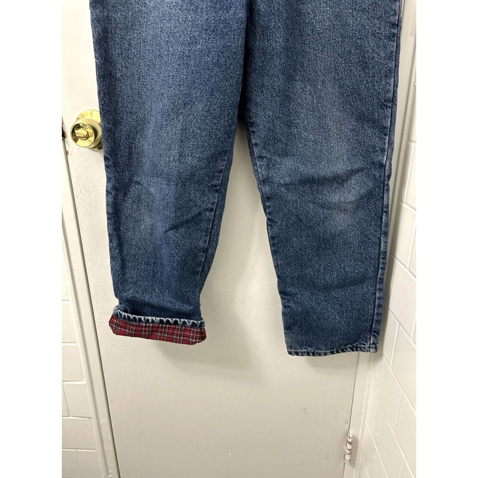 Vintage LL Bean Jeans Womens 12x27 Medium Wash Relaxed Fit Denim Flannel Lined 5-Pocket High Rise Cuffed 27 Inseam Blue Plaid Autumn Winter Size 34" / US 12 / IT 48 - 3 Thumbnail