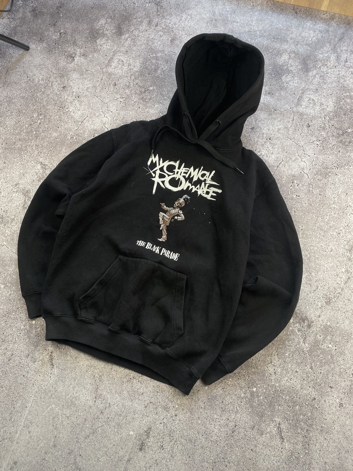Band Tees × My Chemical Romance × Vintage Vintage my chemical romance hoodie vintage the black parade Size US S / EU 44-46 / 1 - 2 Thumbnail