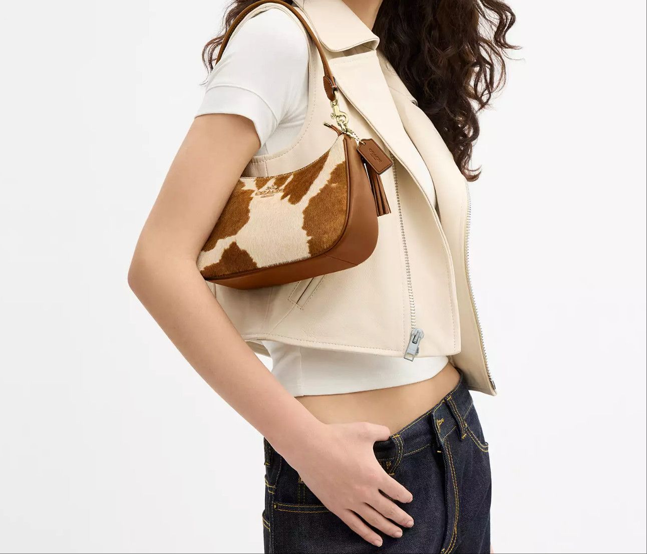 Coach Teri Shoulder Bag In Haircalf With Cow Print CDW45 Size ONE SIZE - 10 Thumbnail