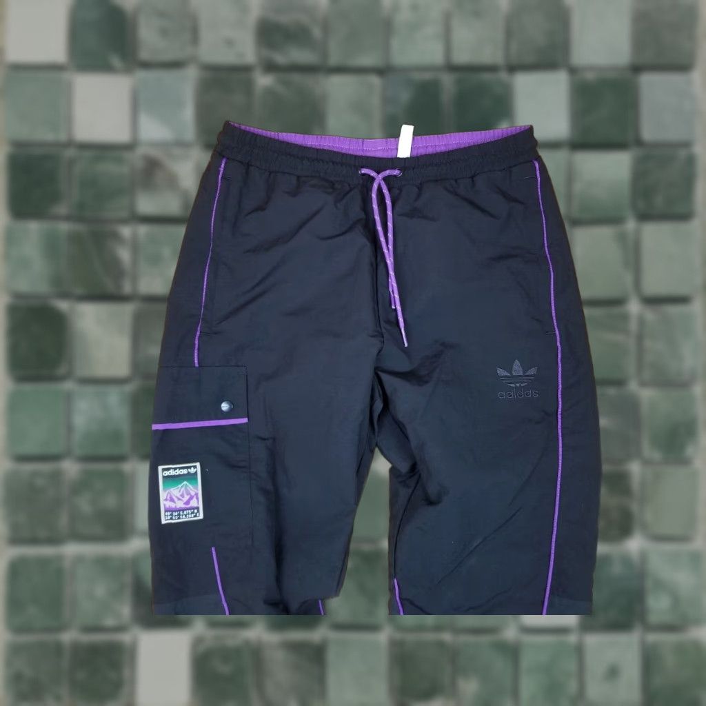 Adidas VINTAGE adidas BLACK TRACK PANTS MEN’S SMALL JOGGERS Hip Hop Size US 29 - 1 Thumbnail