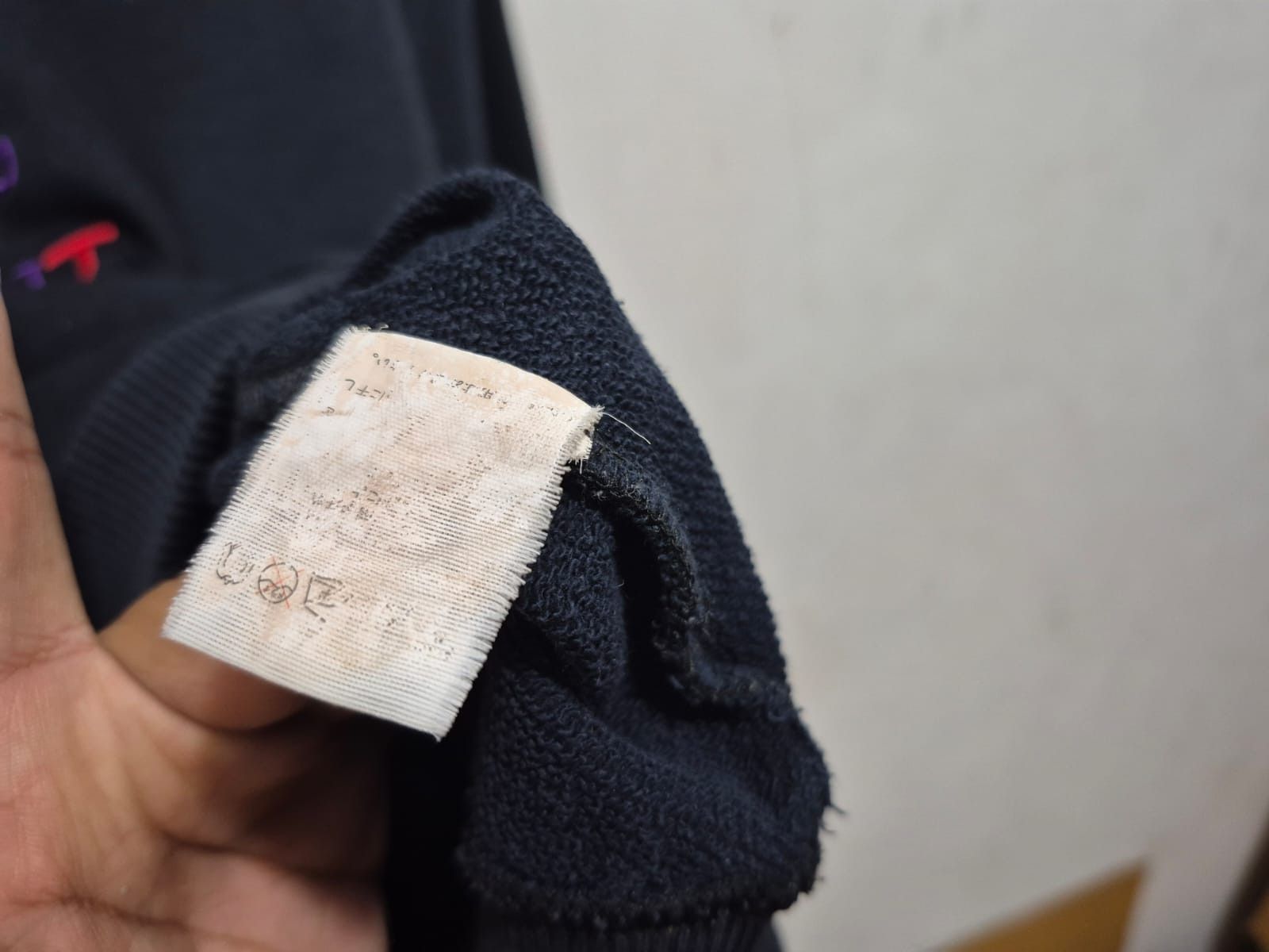 Vintage Fit L to XL, 90'S Yves Saint Laurent YSL Crewneck Size US XL / EU 56 / 4 - 7 Thumbnail
