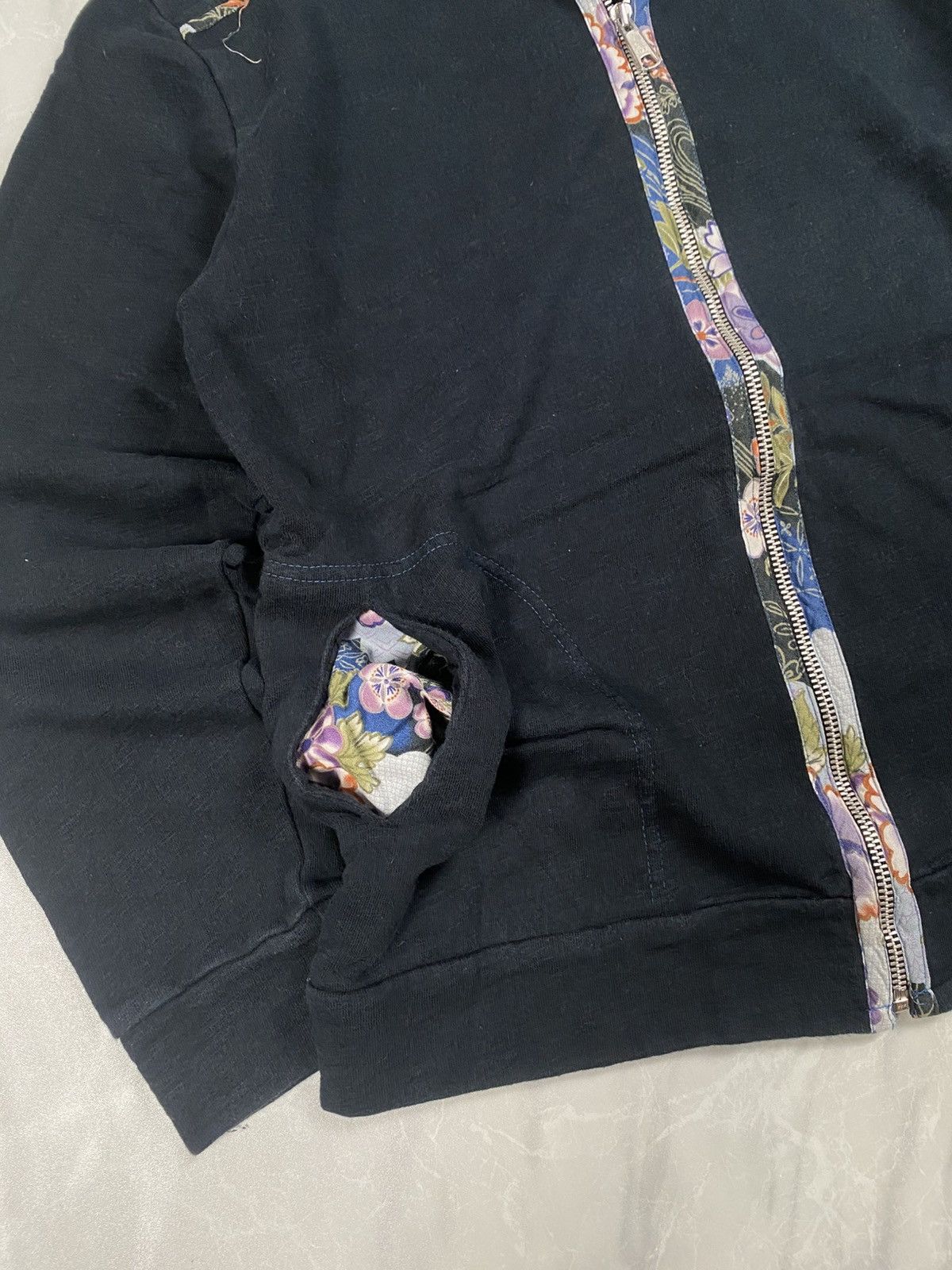 Takeo Kikuchi Vintage Takeo Kikuchi Floral Zip Up Sweater Jacket Size US M / EU 48-50 / 2 - 3 Thumbnail