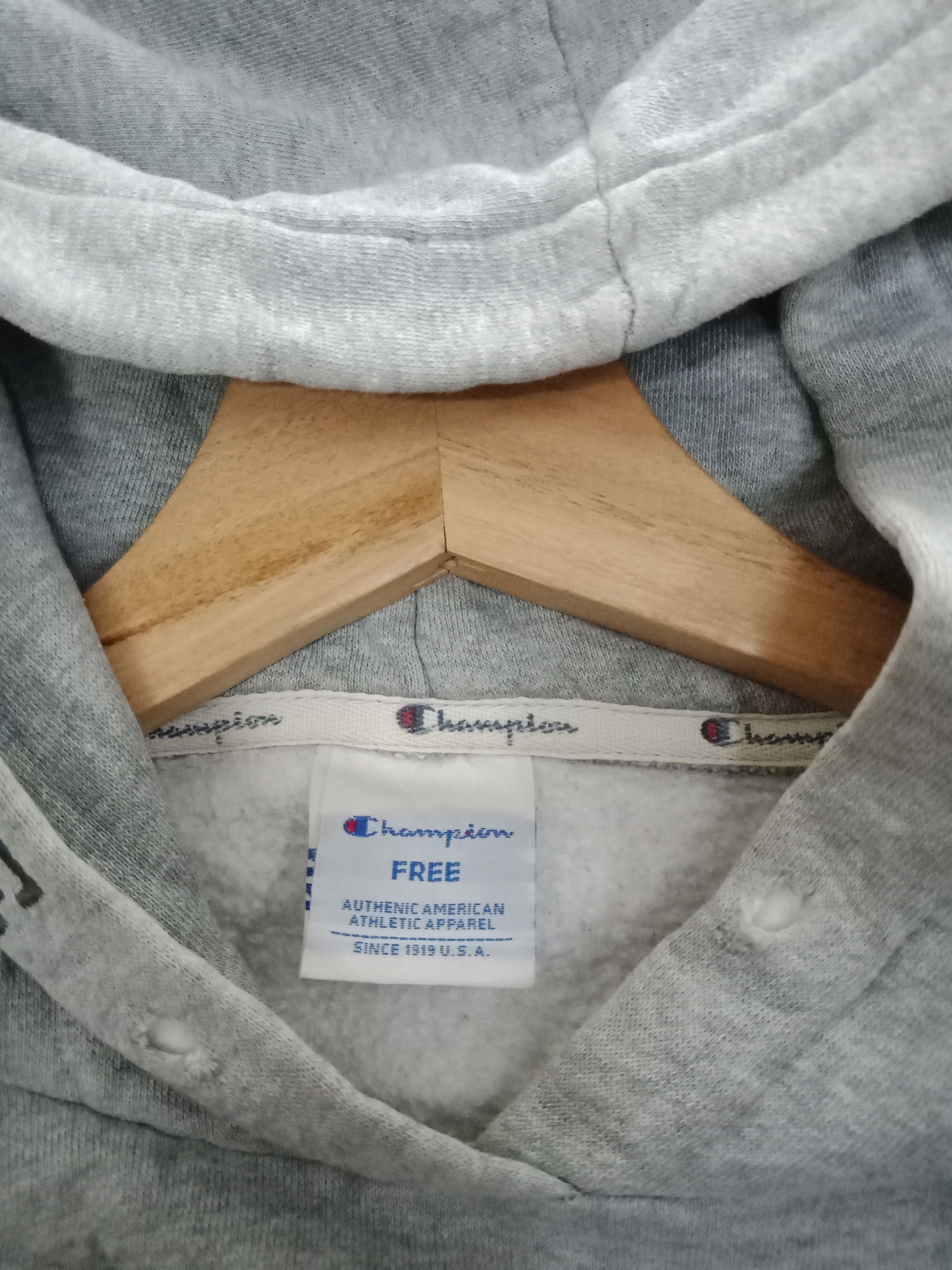 Champion × Supreme OG Supreme X Champion Embroided #B Size US L / EU 52-54 / 3 - 5 Thumbnail