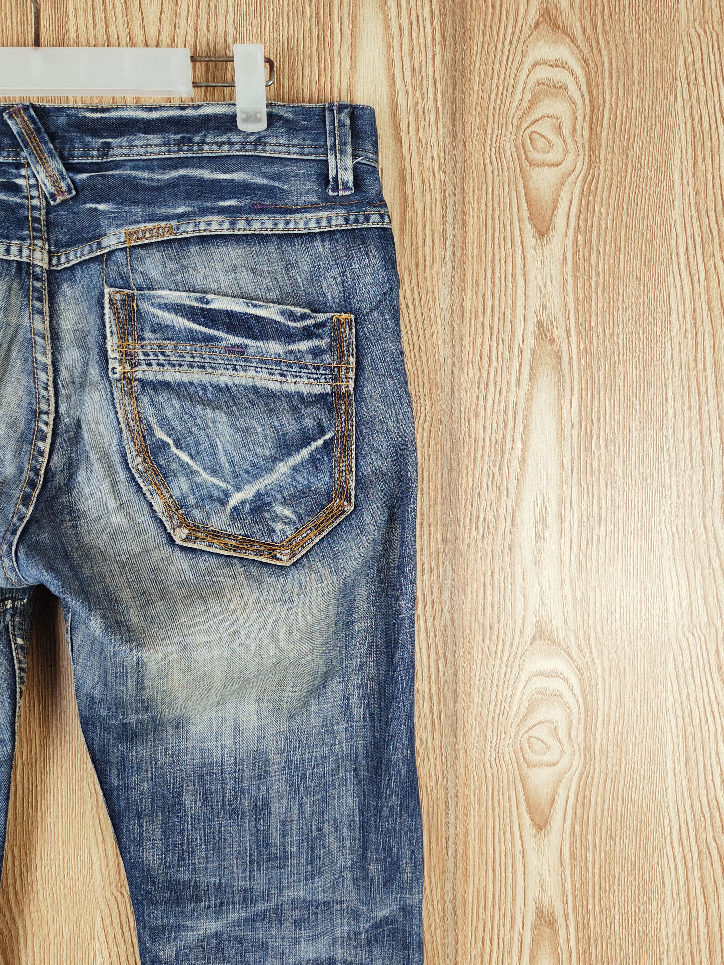 Takeo Kikuchi Takeo Kikuchi Dark Blue Faded Distressed Ripped Jeans #S2738 Size US 34 / EU 50 - 11 Thumbnail