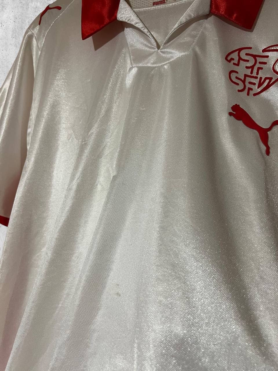 Puma Puma SWITZERLAND 4 soccer club Jersey vintage tee t shirt Size US M / EU 48-50 / 2 - 11 Thumbnail
