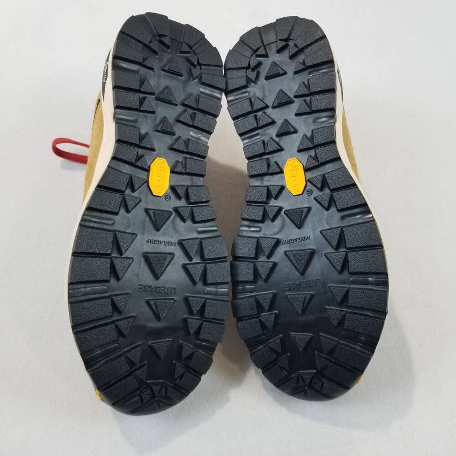 Danner Danner Men’s Hiking Shoes Sample 7M Vibram Sole Rare Size US 7 / EU 40 - 3 Thumbnail