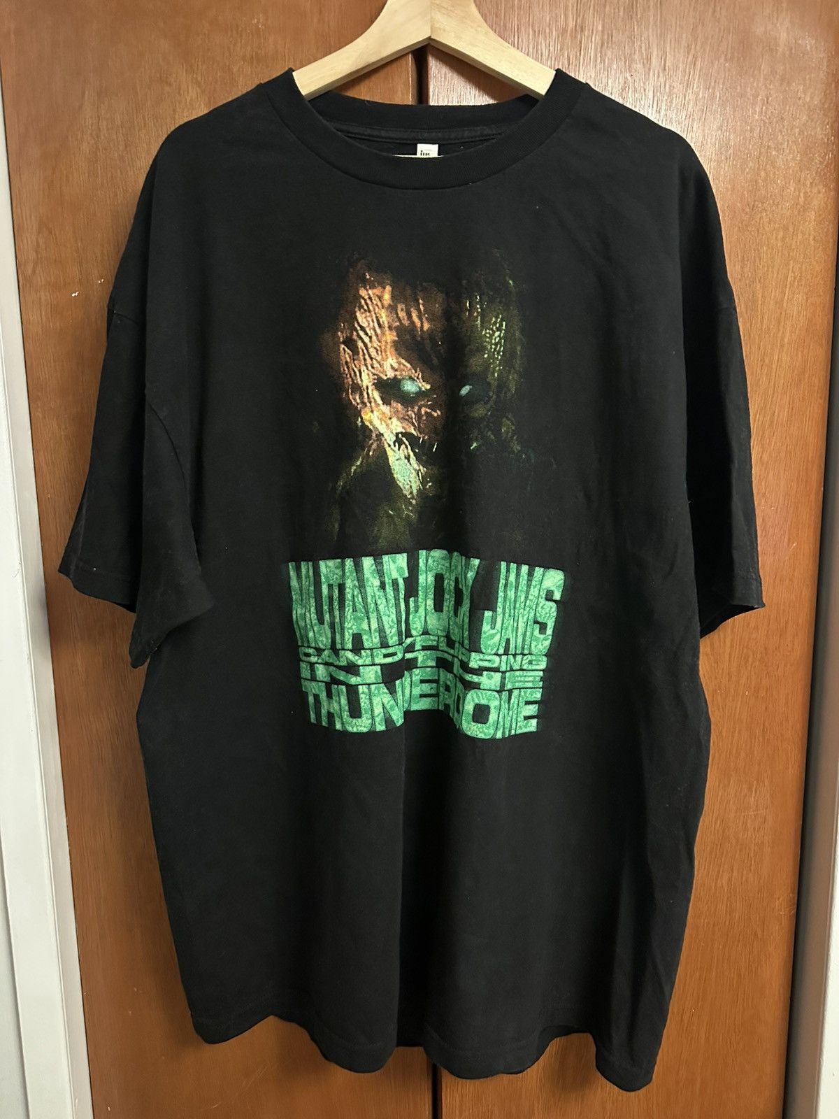 Band Tees Machine Girl “Mutant Jock Jams” t-shirt Size US XXL / EU 58 / 5 - 1 Thumbnail
