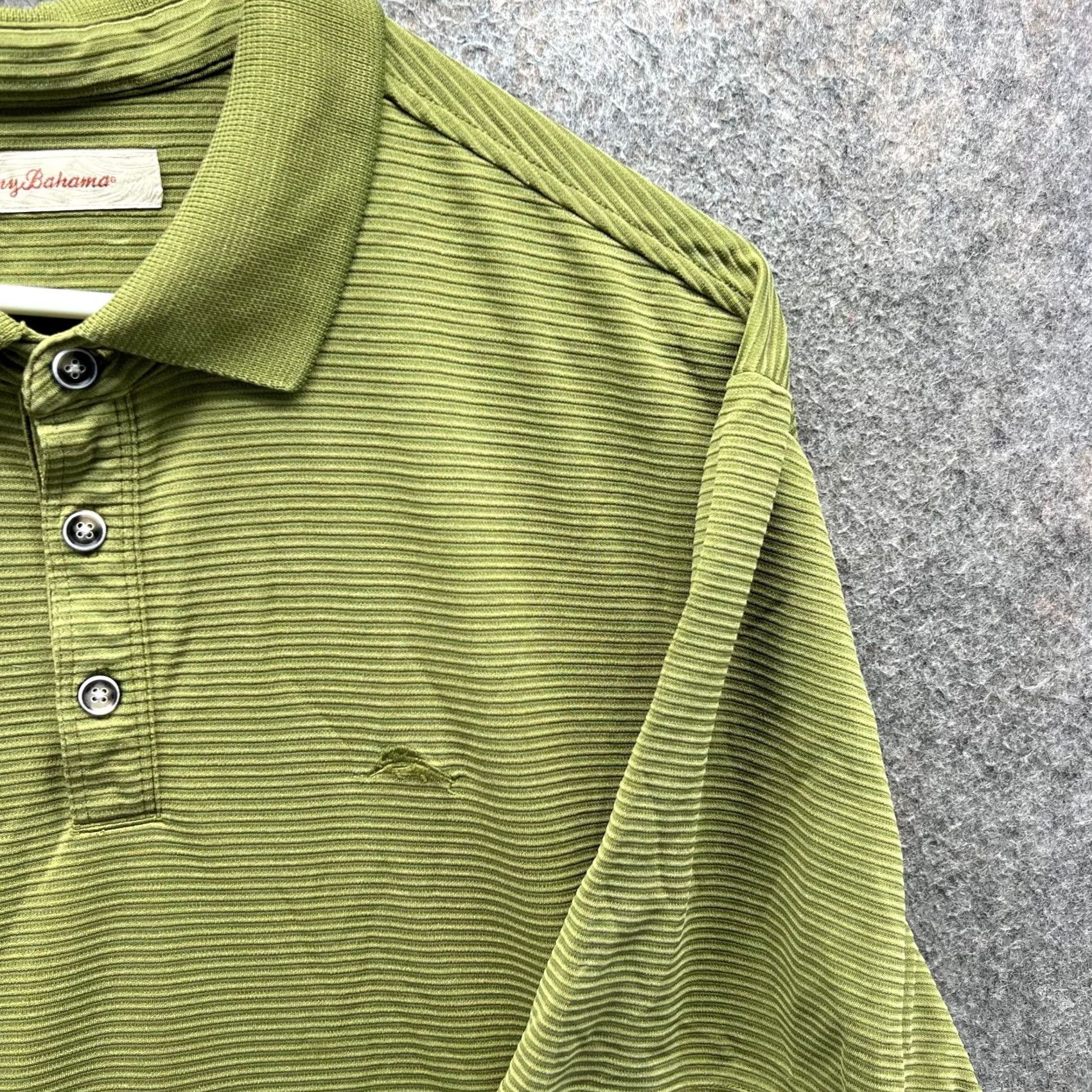 Tommy Bahama Tommy Bahama Polo Shirt Mens XL Green Solid Short Sleeve Button Neckline Collared Regular Fit Shirt Polo Size 46R - 4 Thumbnail