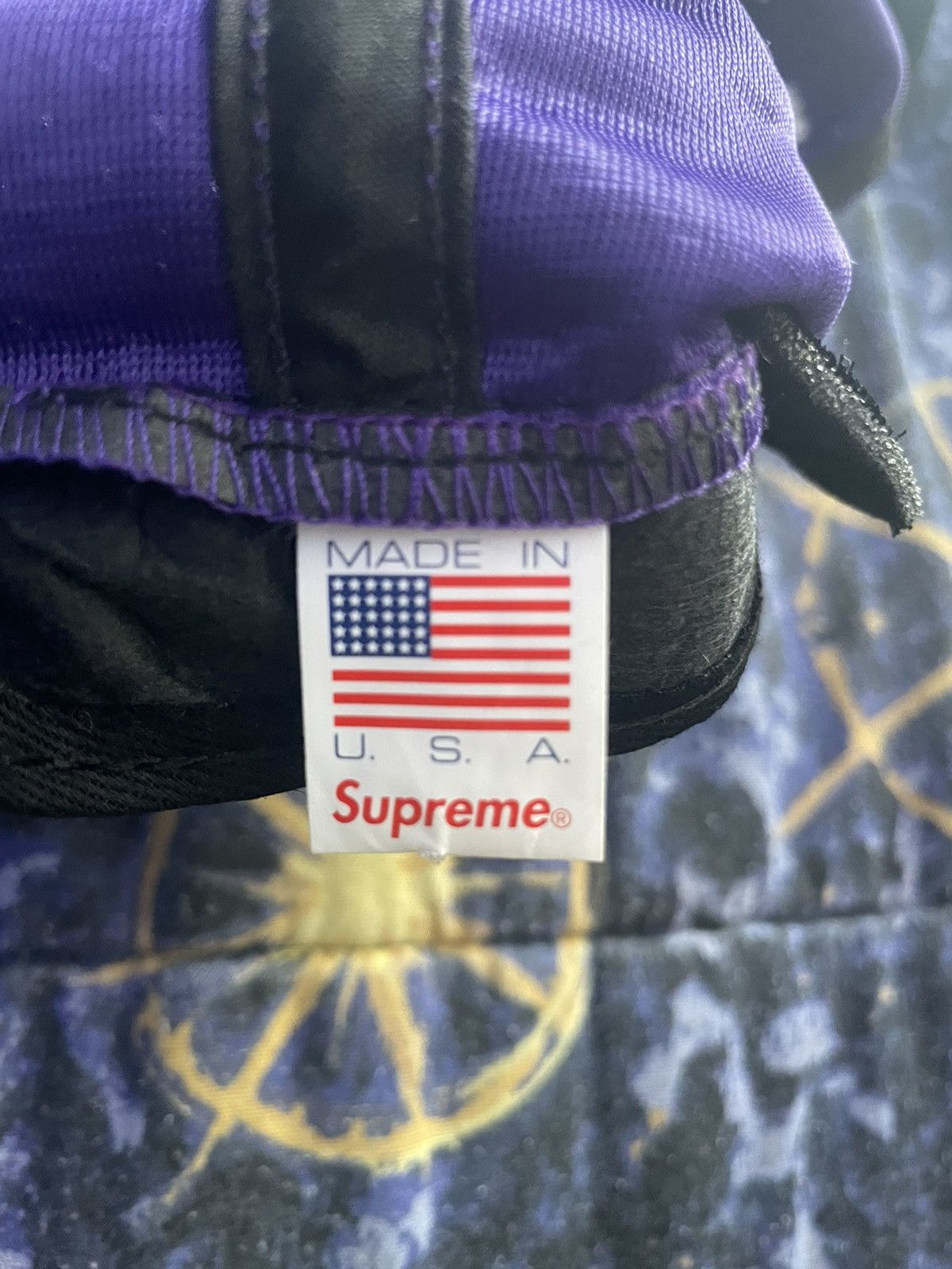 Supreme × Vintage Supreme zig zag 6-panel purple Size ONE SIZE - 4 Thumbnail