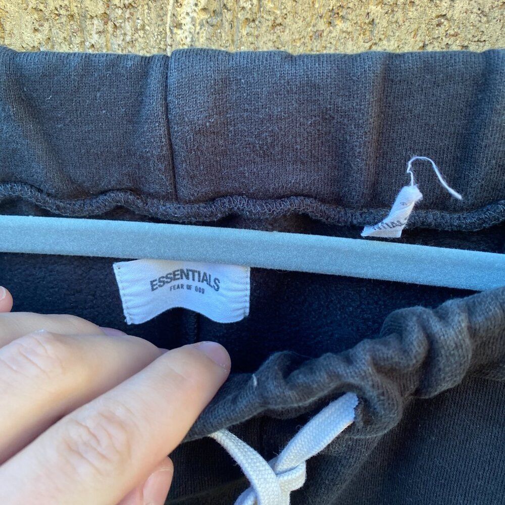 Fear of God Essentials Fear of God Side Stripe Sweatpants Joggers Small Size US 32 / EU 48 - 8 Thumbnail