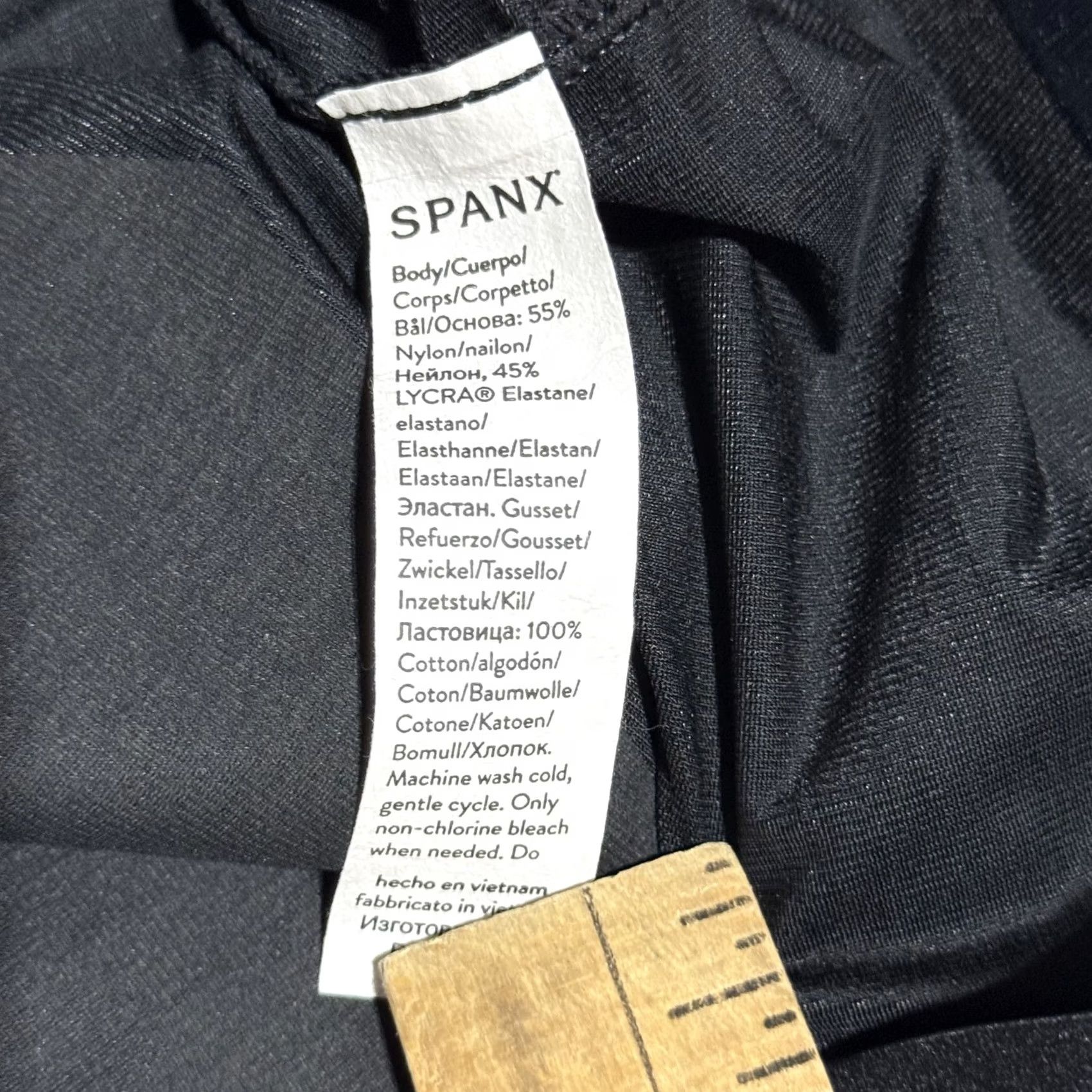 Spanx Spanx Shapewear Shorts Womens Large Black High Waisted Compression Slimming Shaping Bottom Size 28" / US 6 / IT 42 - 5 Thumbnail