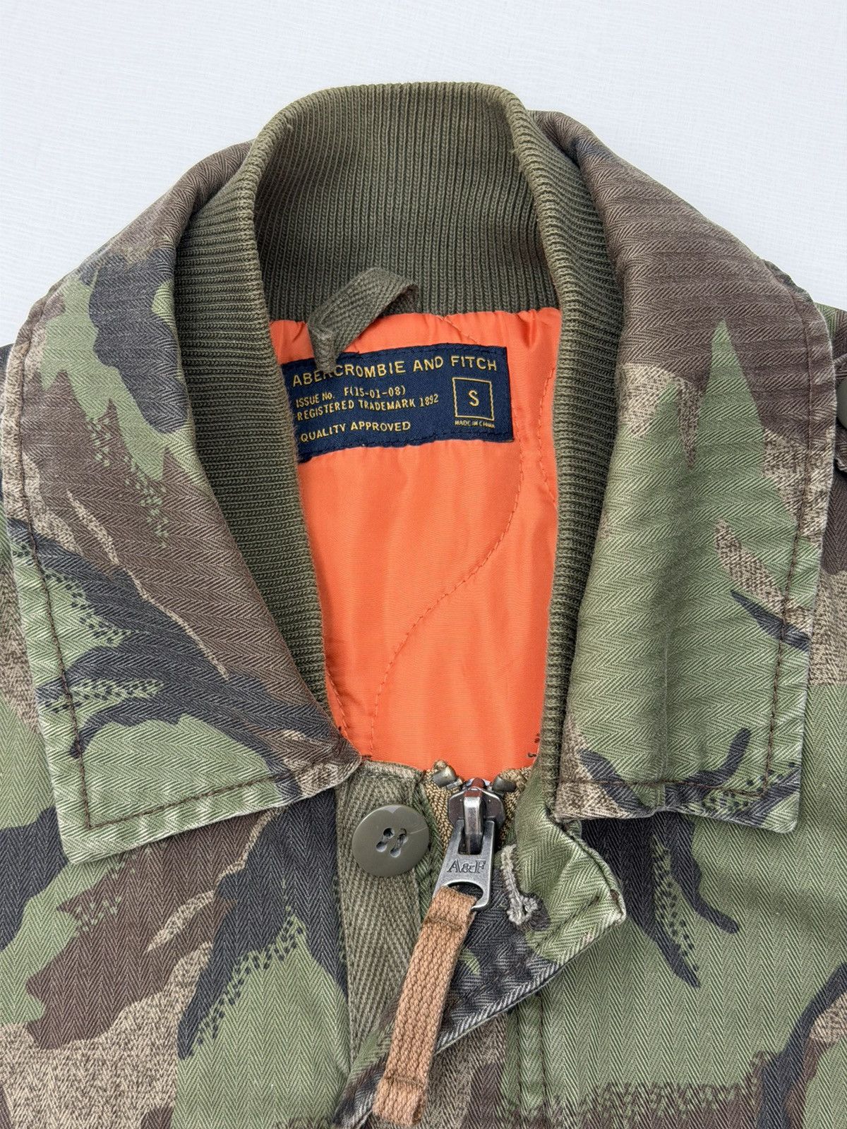 Abercrombie & Fitch Abercrombie & Fitch Camo Military Field Jacket Quilted Lined Size US S / EU 44-46 / 1 - 4 Thumbnail