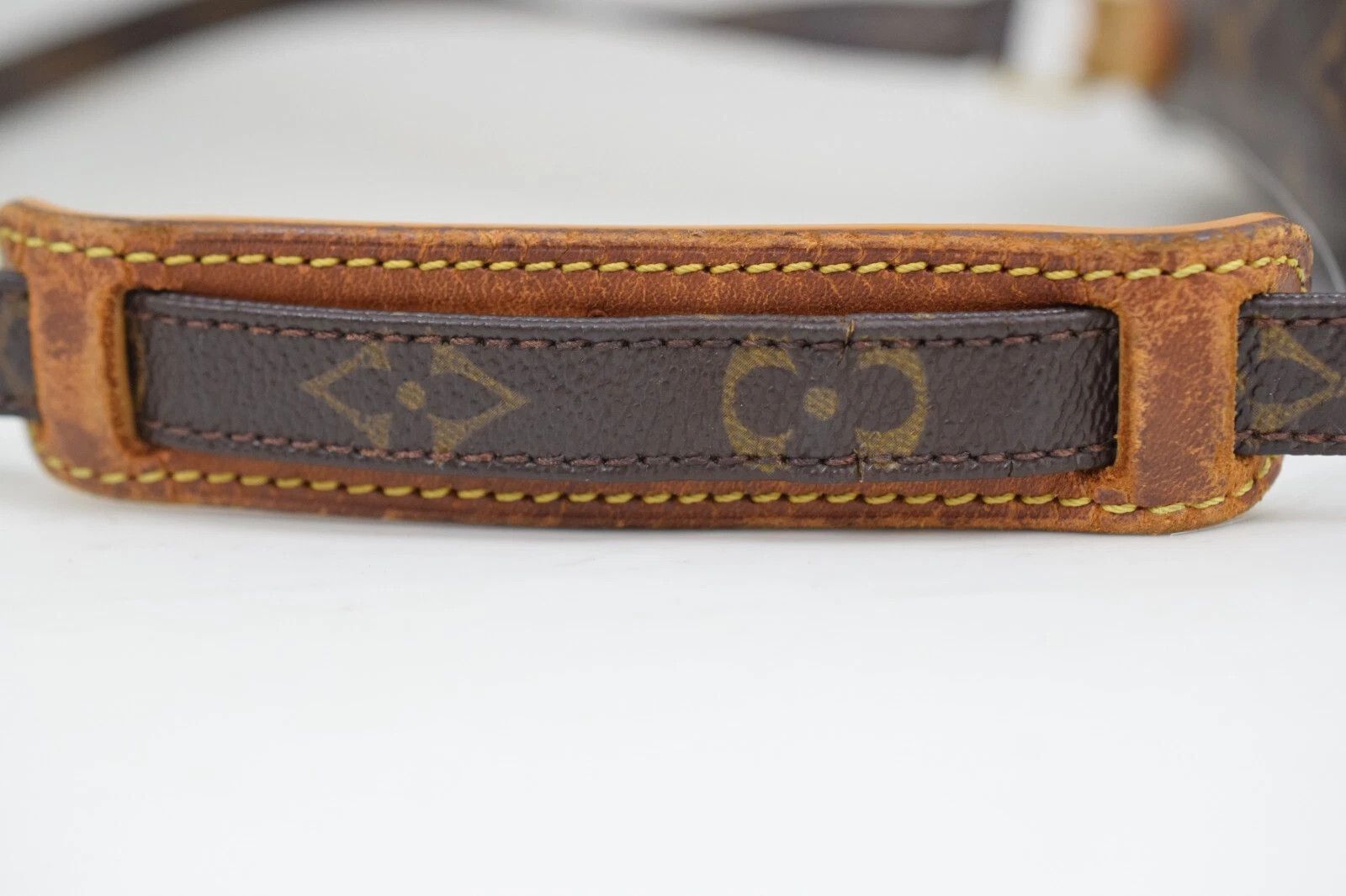Louis Vuitton Auth Louis Vuitton Danube Crossbody Bag Monogram M45266 Size ONE SIZE - 12 Thumbnail