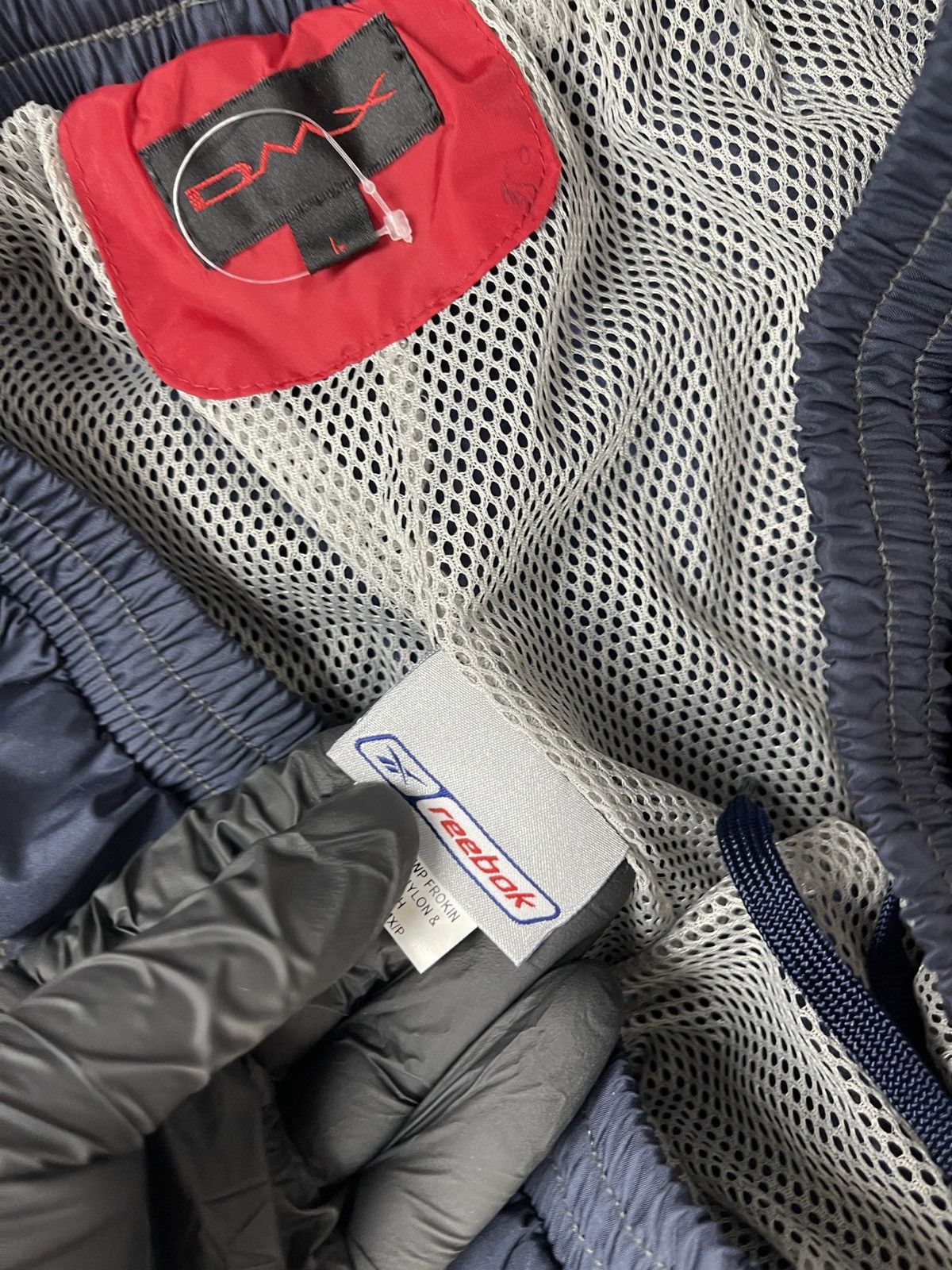 Reebok Reebok DMX vintage nylon drill baggy fit track pants navy Size US 34 / EU 50 - 12 Thumbnail