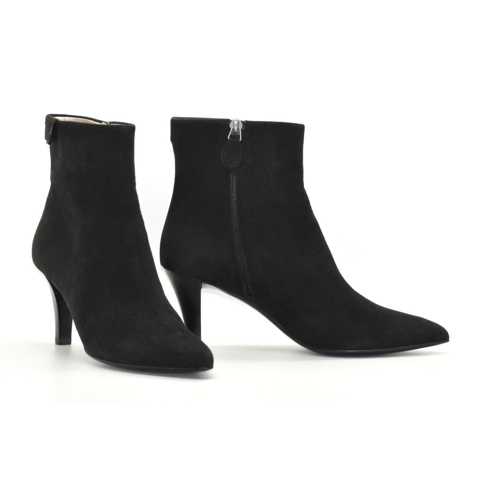 Stuart Weitzman SALVATORE FERRAGAMO Black Suede Pointed Toe Ankle Boots Sz 7 Size US 7 / IT 37 - 1 Thumbnail
