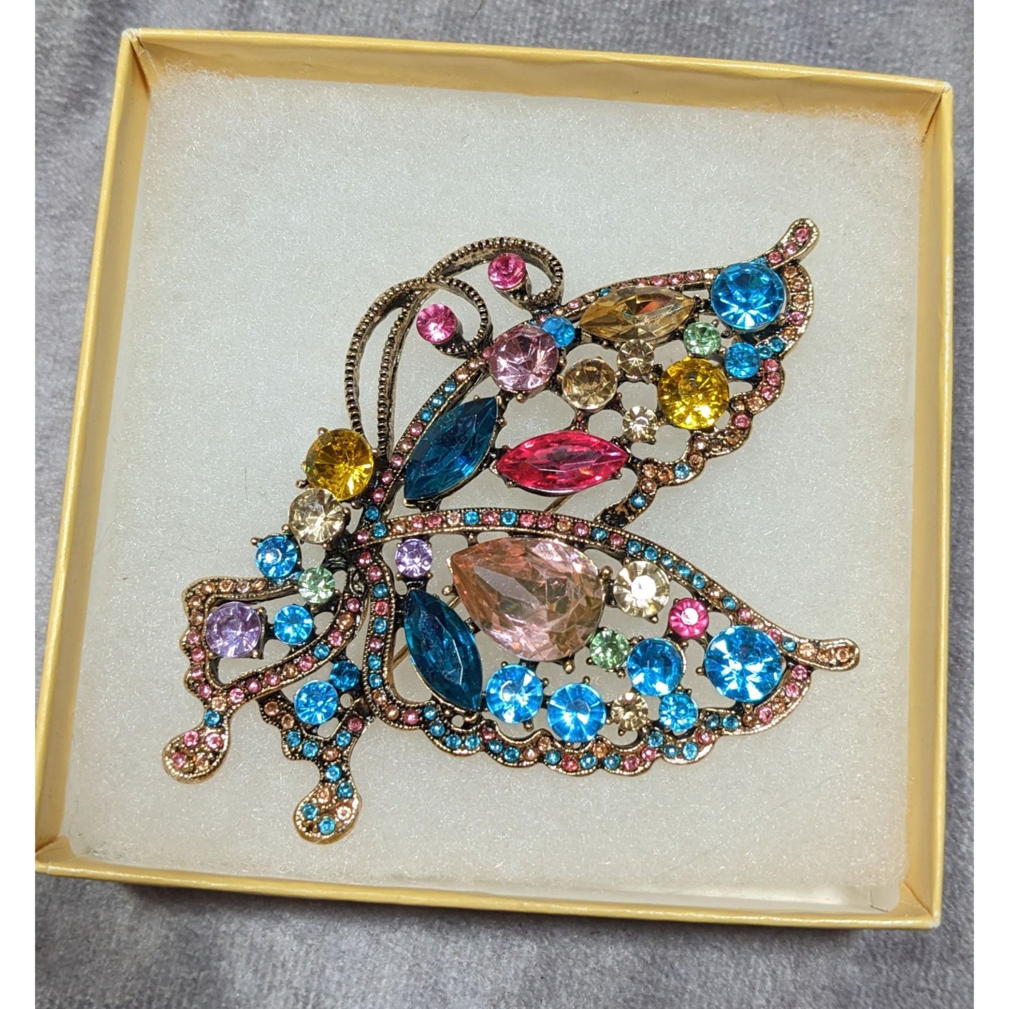 Other Fantasy Glam Large Rainbow Gemmed Butterfly Brooch Size ONE SIZE - 8 Thumbnail