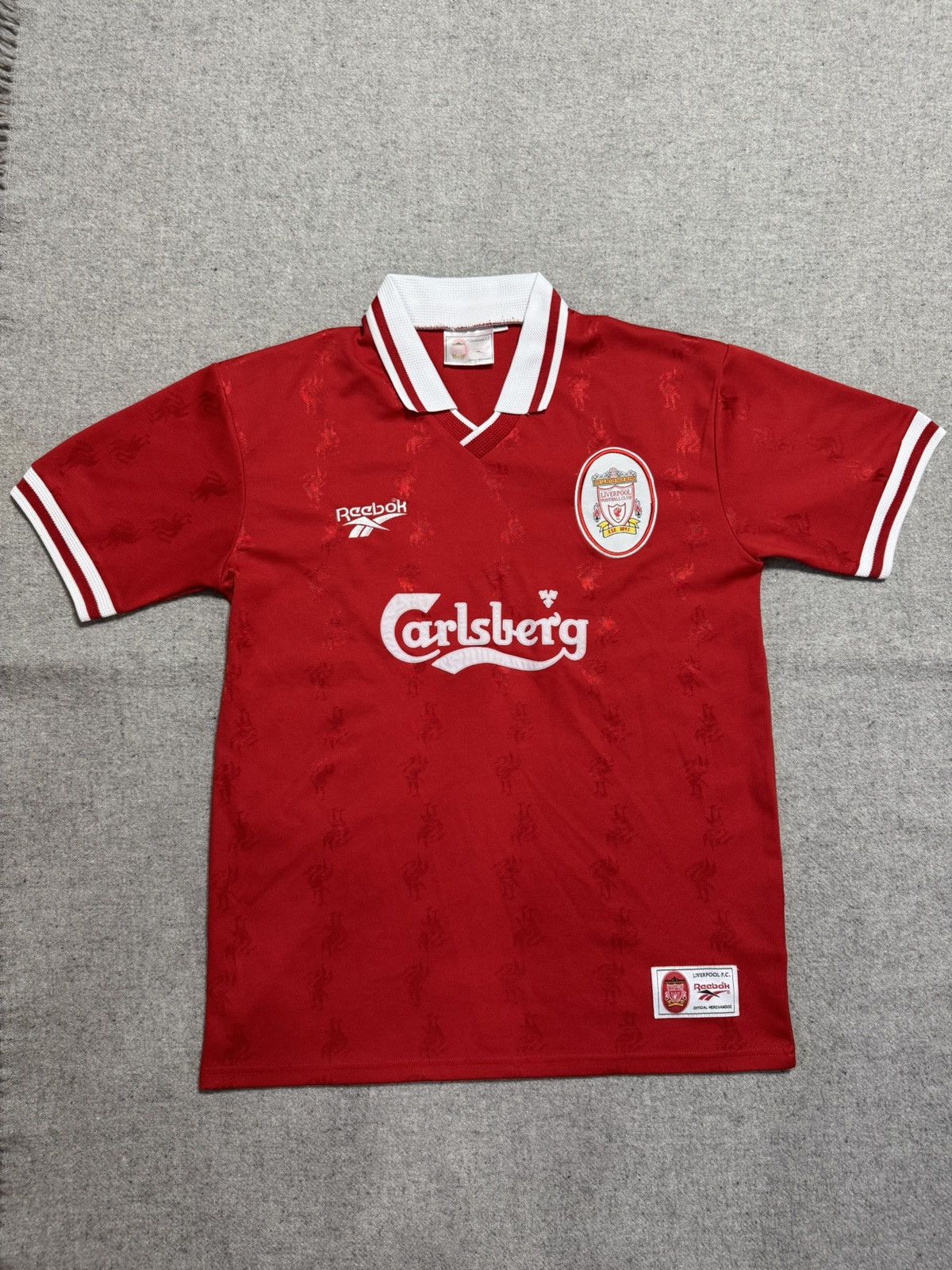 Reebok Reebok Liverpool FC #10 Barnes 1996/98 97 XL new home jersey Size US XL / EU 56 / 4 - 1 Thumbnail