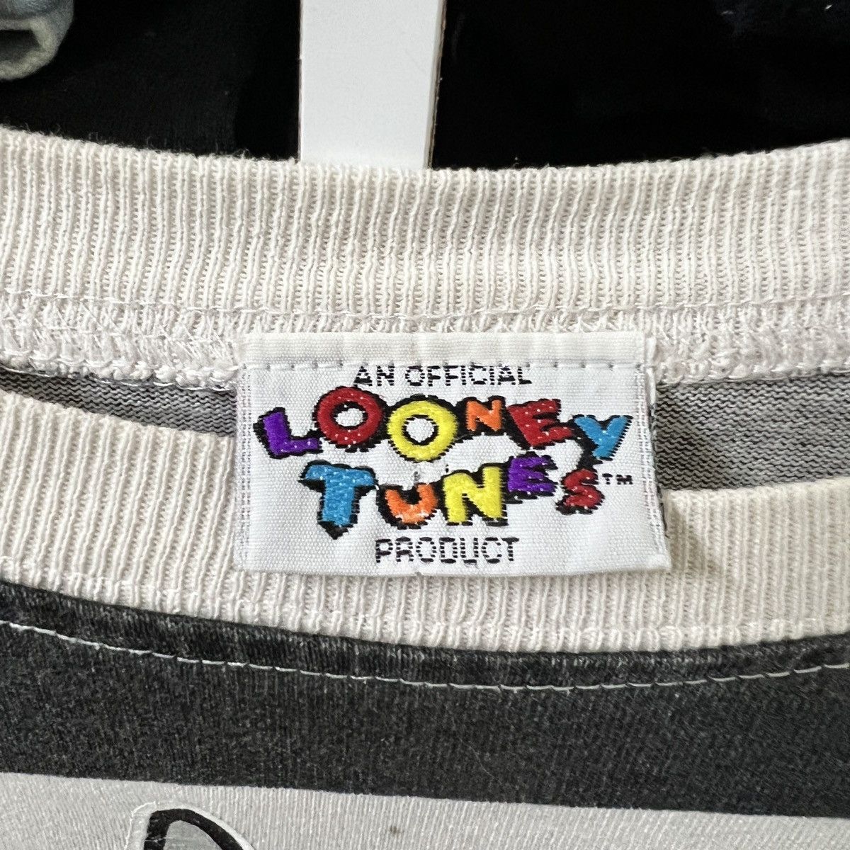 Vintage 90’s BUGS BUNNY LOONEY TUNES Size US L / EU 52-54 / 3 - 4 Thumbnail