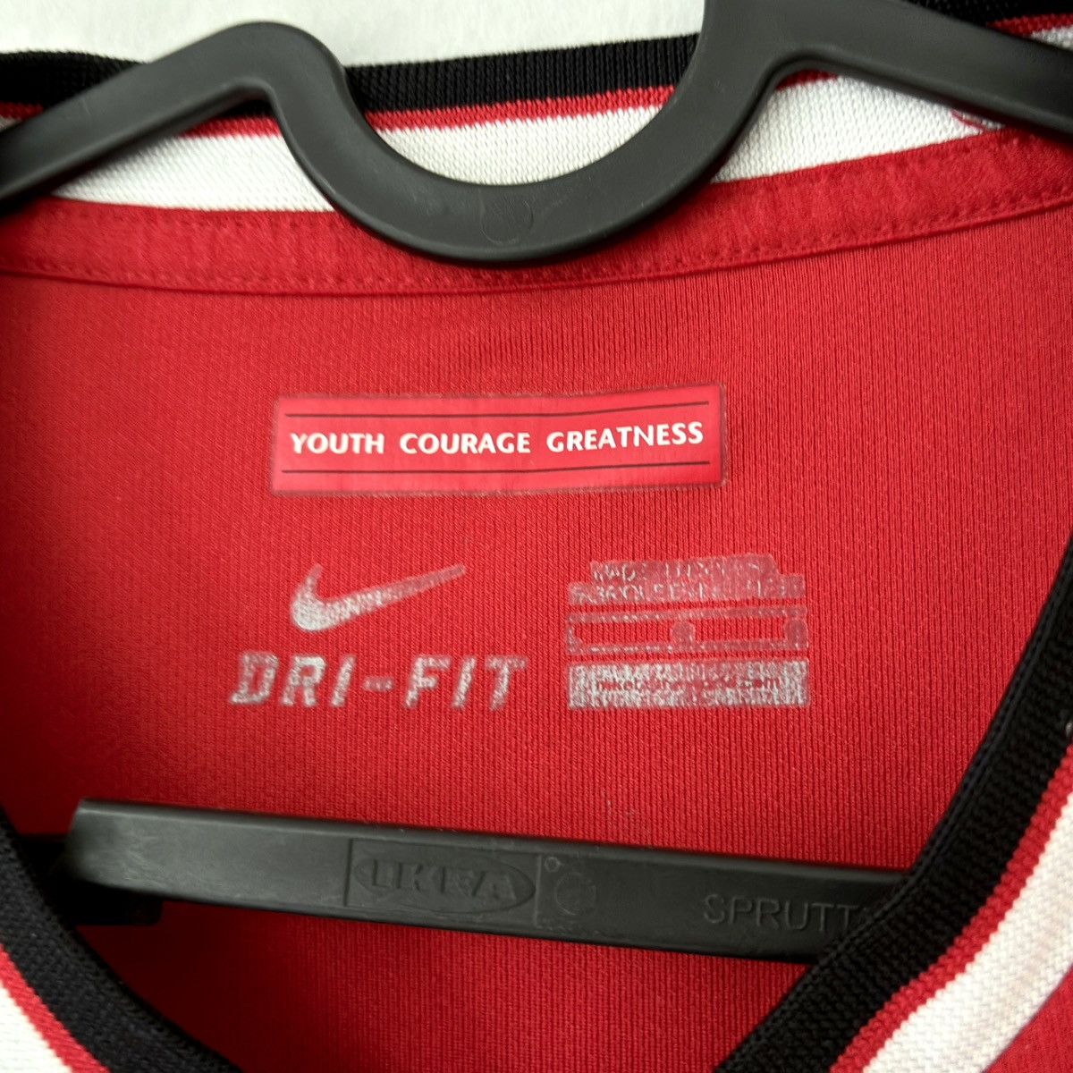 Nike 2014 2015 Manchester Unites Nike Home Kit Soccer Jersey MU Size US L / EU 52-54 / 3 - 4 Thumbnail