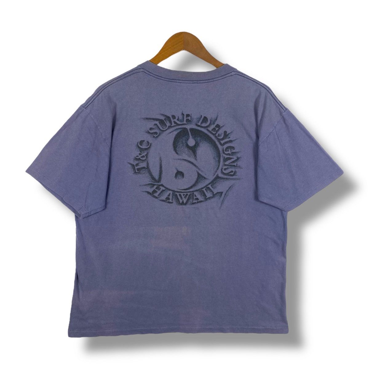 Vintage Vintage 80's T&C SURF Designs Hawaii Sunfaded Surf Tee Size US L / EU 52-54 / 3 - 1 Thumbnail