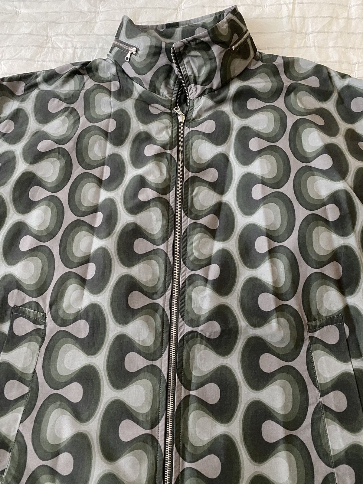 Dries Van Noten Dries Van Noten Varlam Printed Hooded Jacket Sz Large NWT Size US L / EU 52-54 / 3 - 5 Thumbnail
