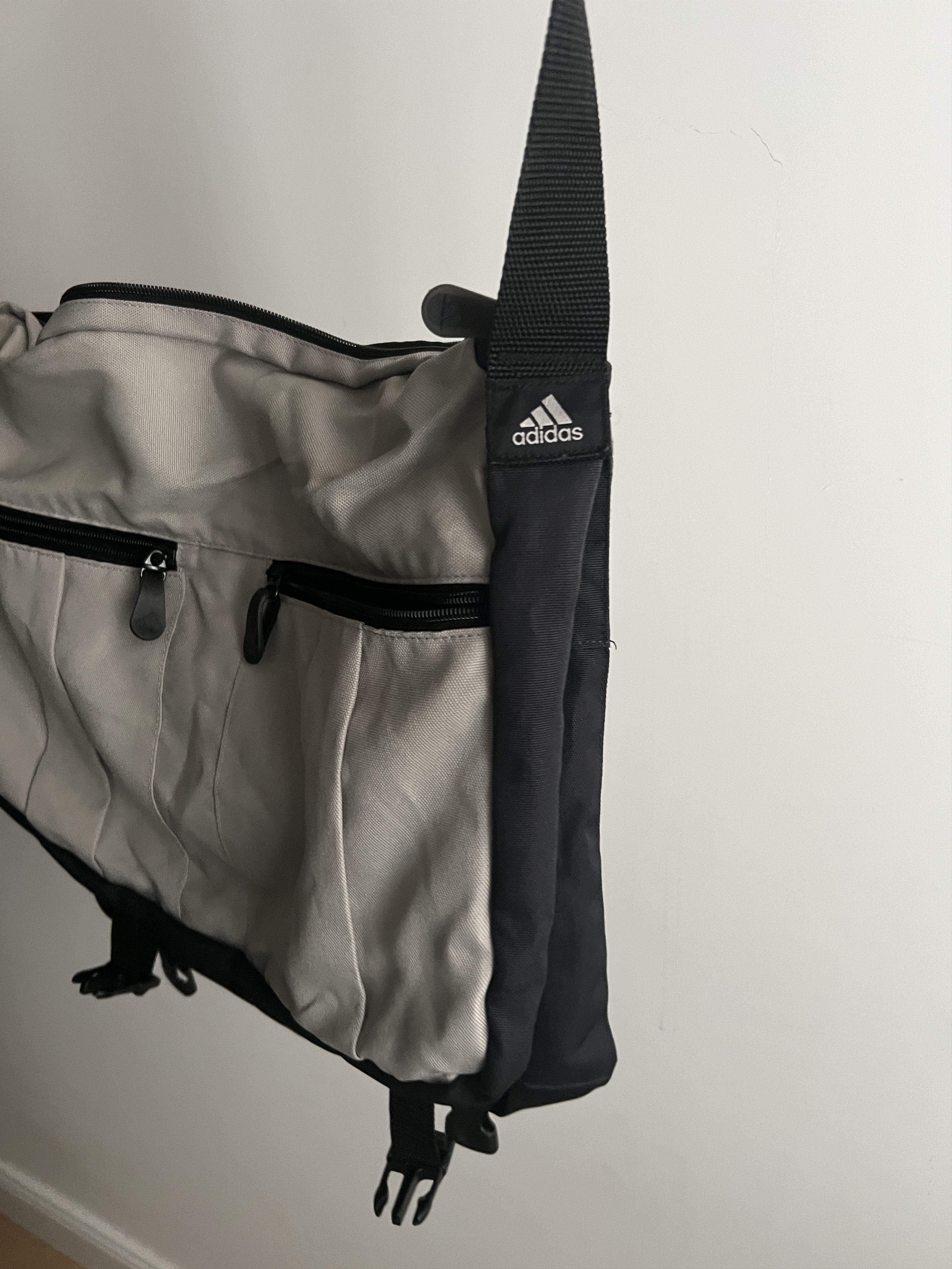Adidas × Vintage Vintage 00s Adidas Avant Garde Y2K Drill Crossbody Bag Size ONE SIZE - 7 Thumbnail