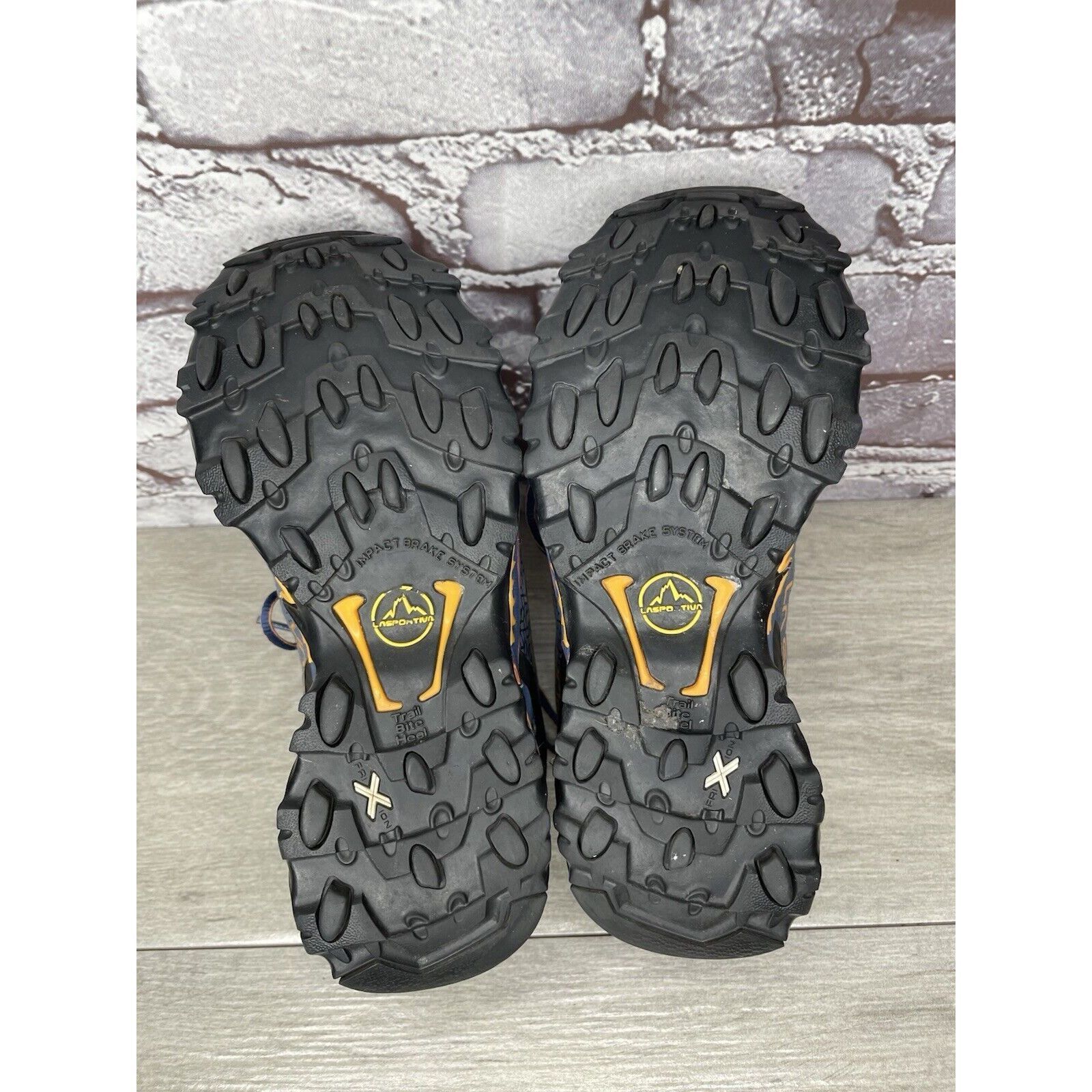 La Sportiva La Sportiva Ultra Raptor II Blue Mesh Trail Denim Rouge Hiki Size US 6 / IT 36 - 6 Thumbnail