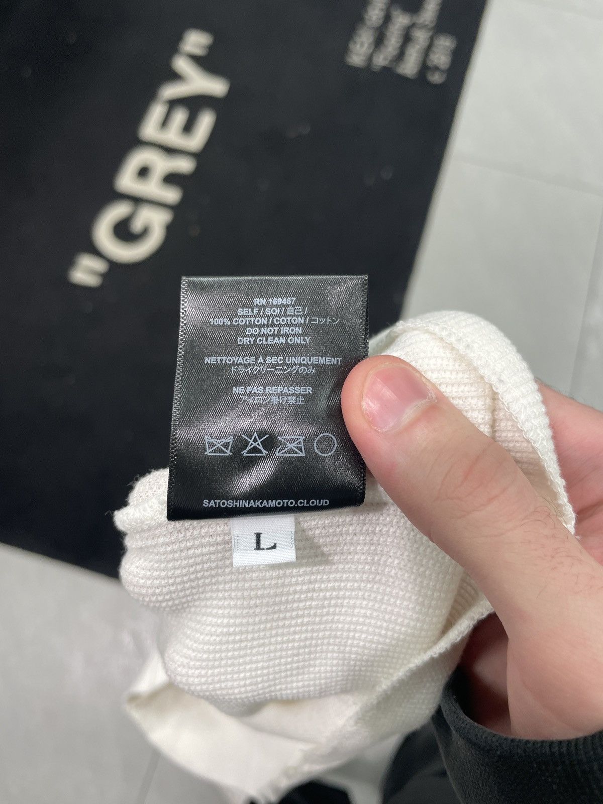 Satoshi Nakamoto Satoshi Nakamoto White Logo Thermal L Size US L / EU 52-54 / 3 - 5 Thumbnail