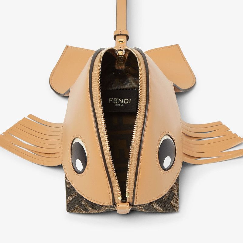 Fendi o1s1wg110526 Fish-shaped Toiletry Case in Brown Size ONE SIZE - 4 Thumbnail