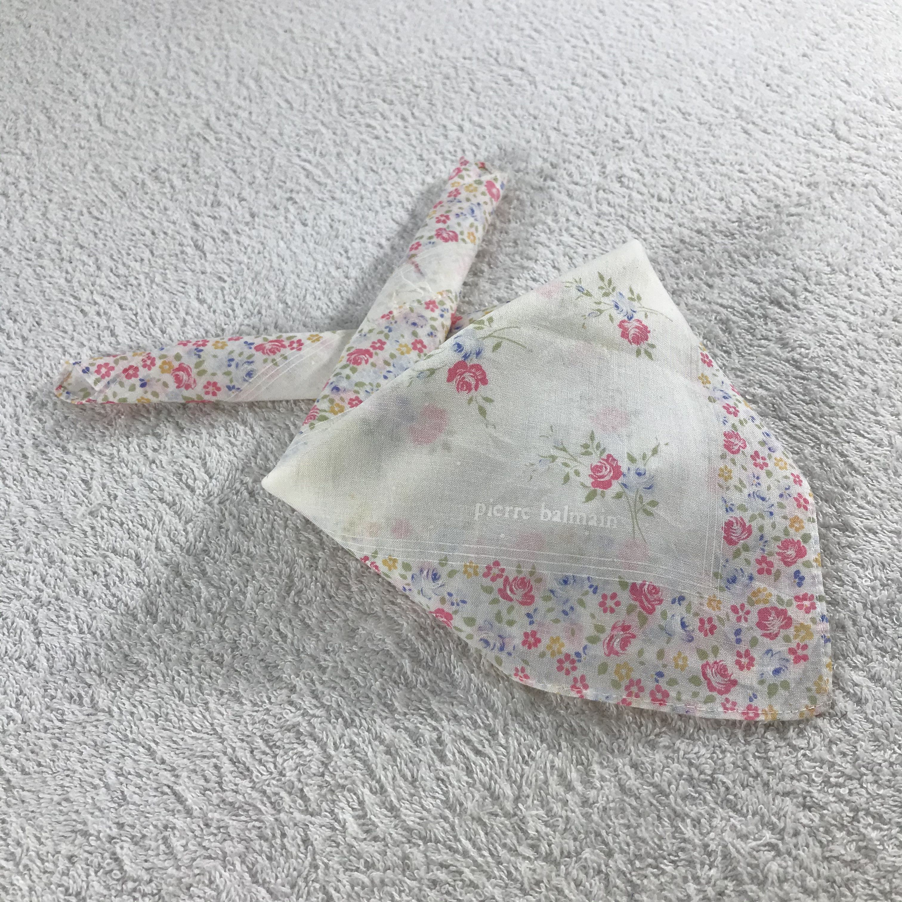 Pierre Balmain × Vintage Pierre Balmain Bandana / Handkerchief / Neckerchief - S211 Size ONE SIZE - 4 Thumbnail