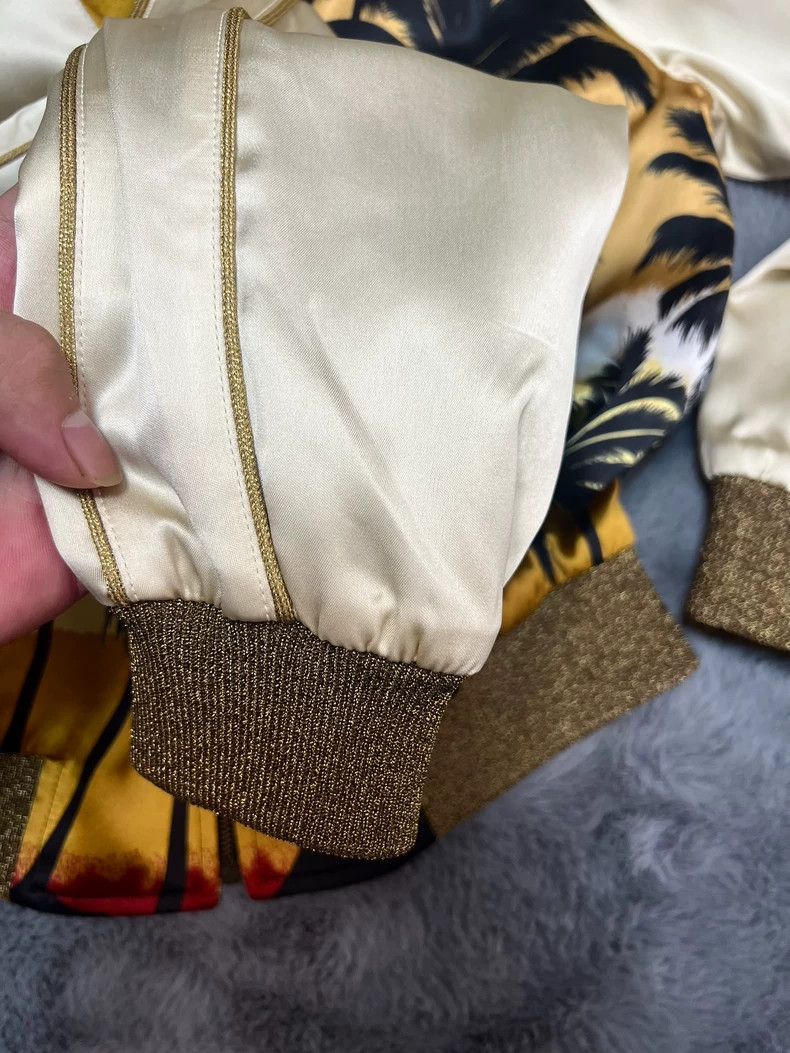 Saint Laurent Paris Saint Laurent Paris Coconut Silk Jacket for Spring/Summer Size XS / US 0-2 / IT 36-38 - 6 Thumbnail