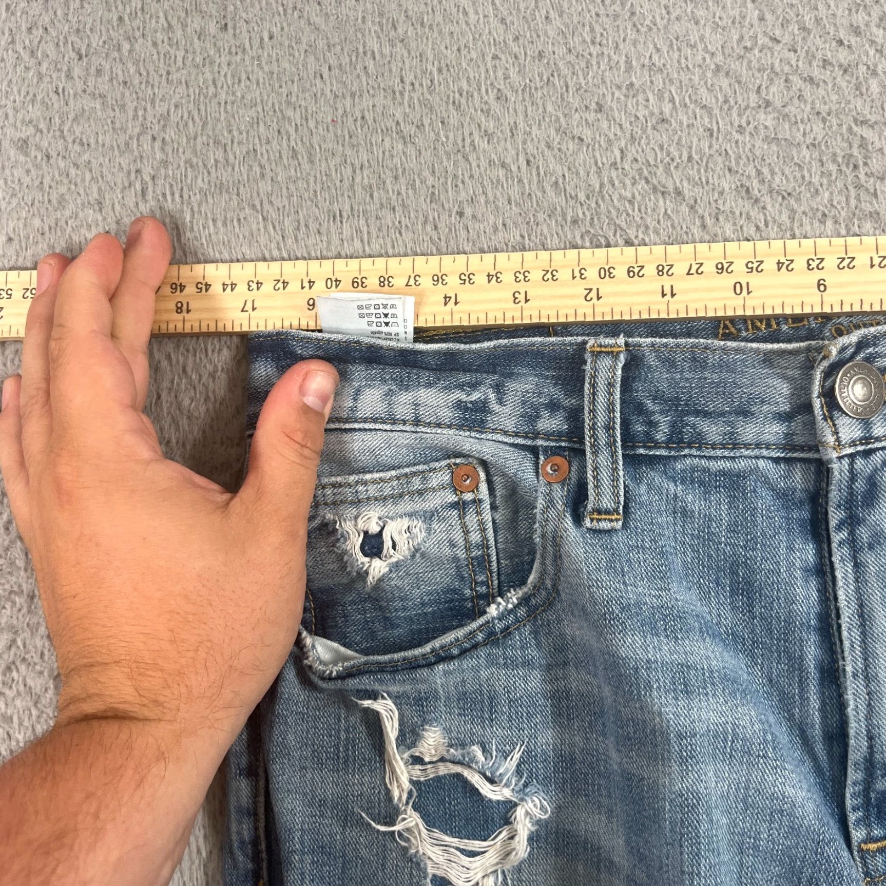 American Eagle Outfitters VINTAGE American Eagle Jeans Mens Slim Straight Denim 34x31 Distressed Light Wash All Seasons Size US 34 / EU 50 - 4 Thumbnail