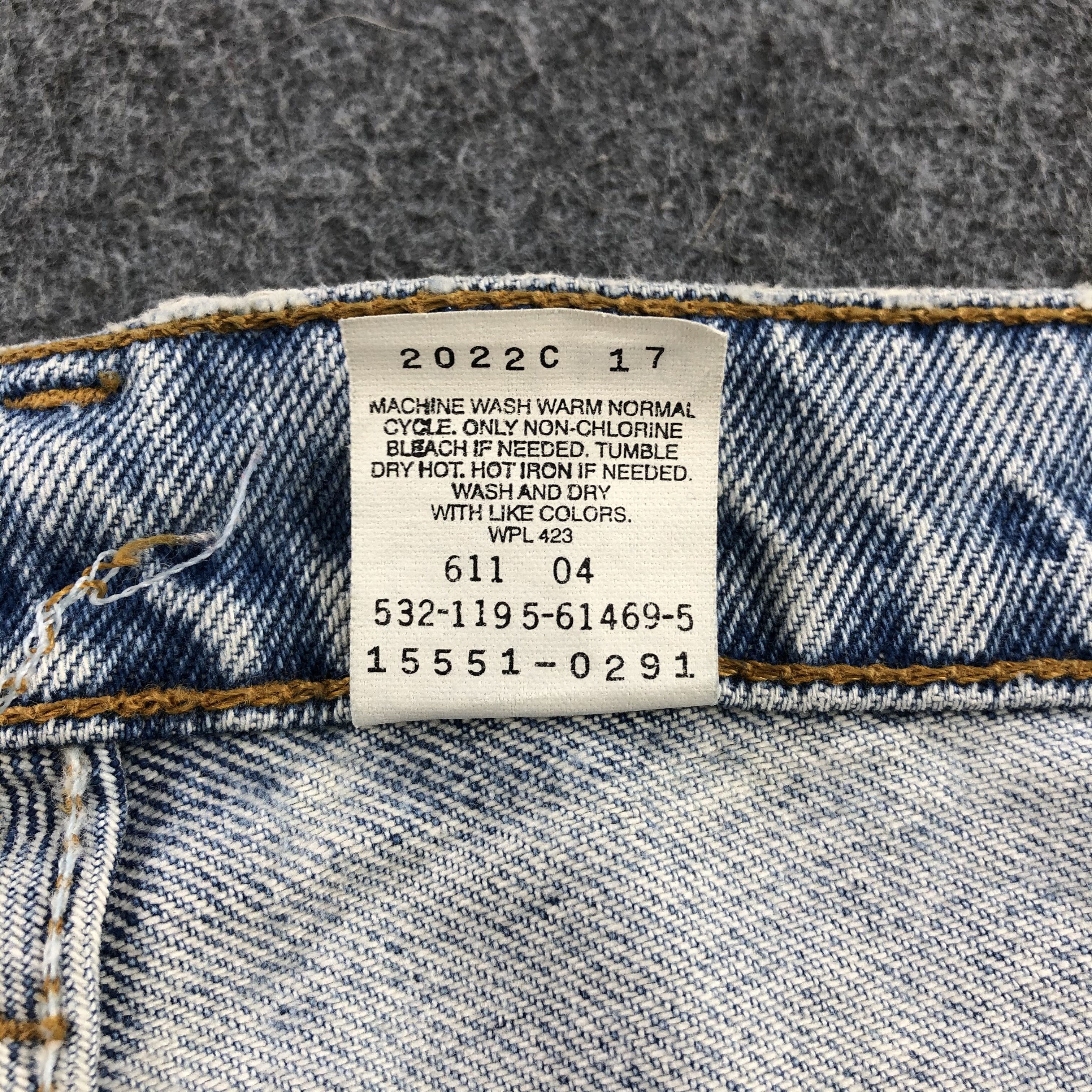 Levi's 90s Vintage Light Wash Levis 551 Jeans-J1583 Size US 33 - 14 Thumbnail