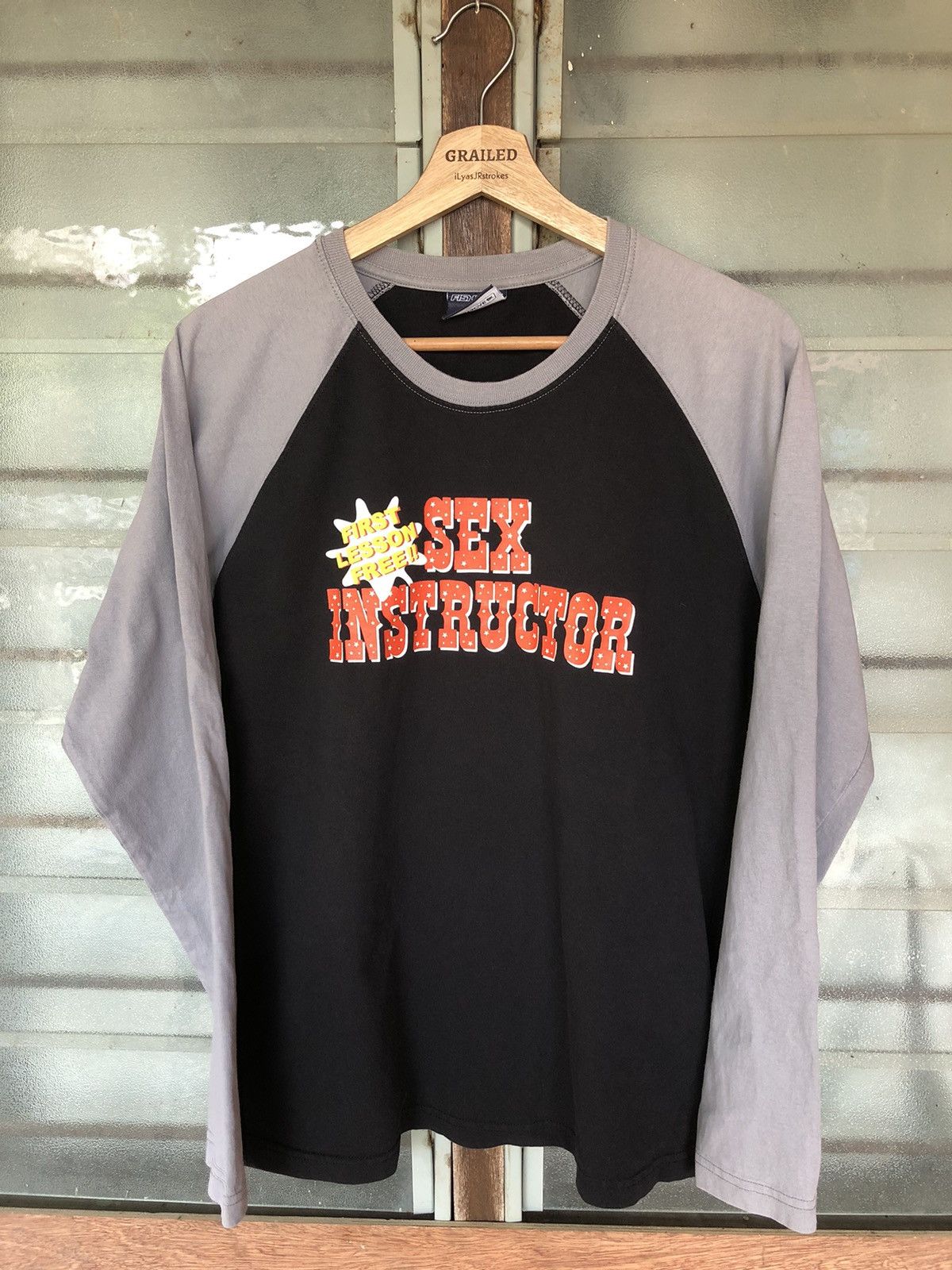 Vintage Vintage Fishbone Sex Instructor Shirt Tee Size US L / EU 52-54 / 3 - 2 Thumbnail