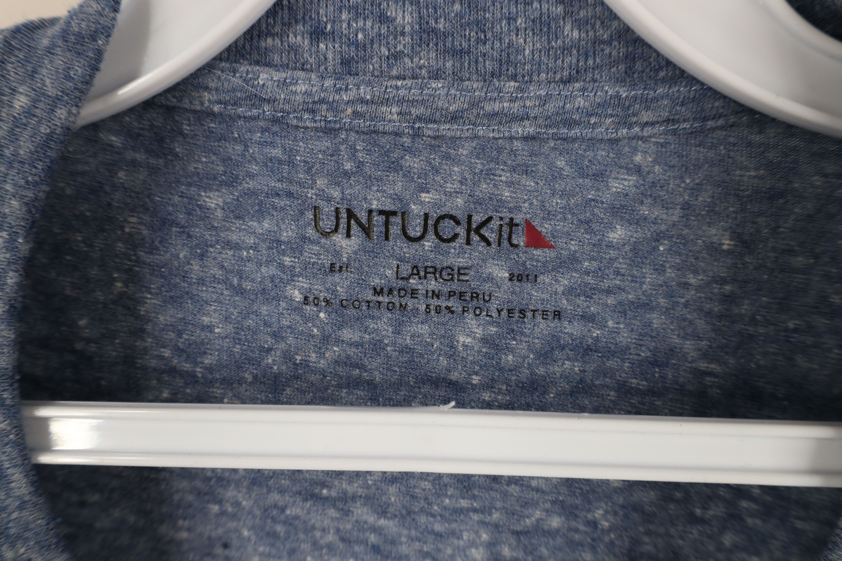 UNTUCKit × Vintage Untuckit Cotton Jersey Knit Short Sleeve V-Neck T-Shirt Size US L / EU 52-54 / 3 - 4 Thumbnail