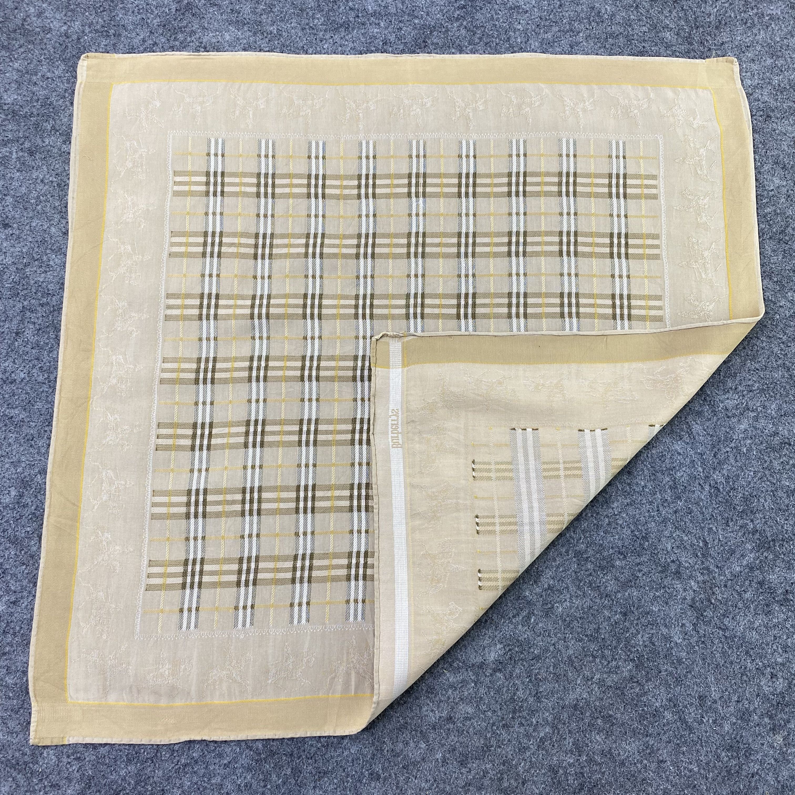 Burberry vintage Burberrys Handkerchief Neckerchief Bandana-B1679 Size ONE SIZE - 5 Thumbnail