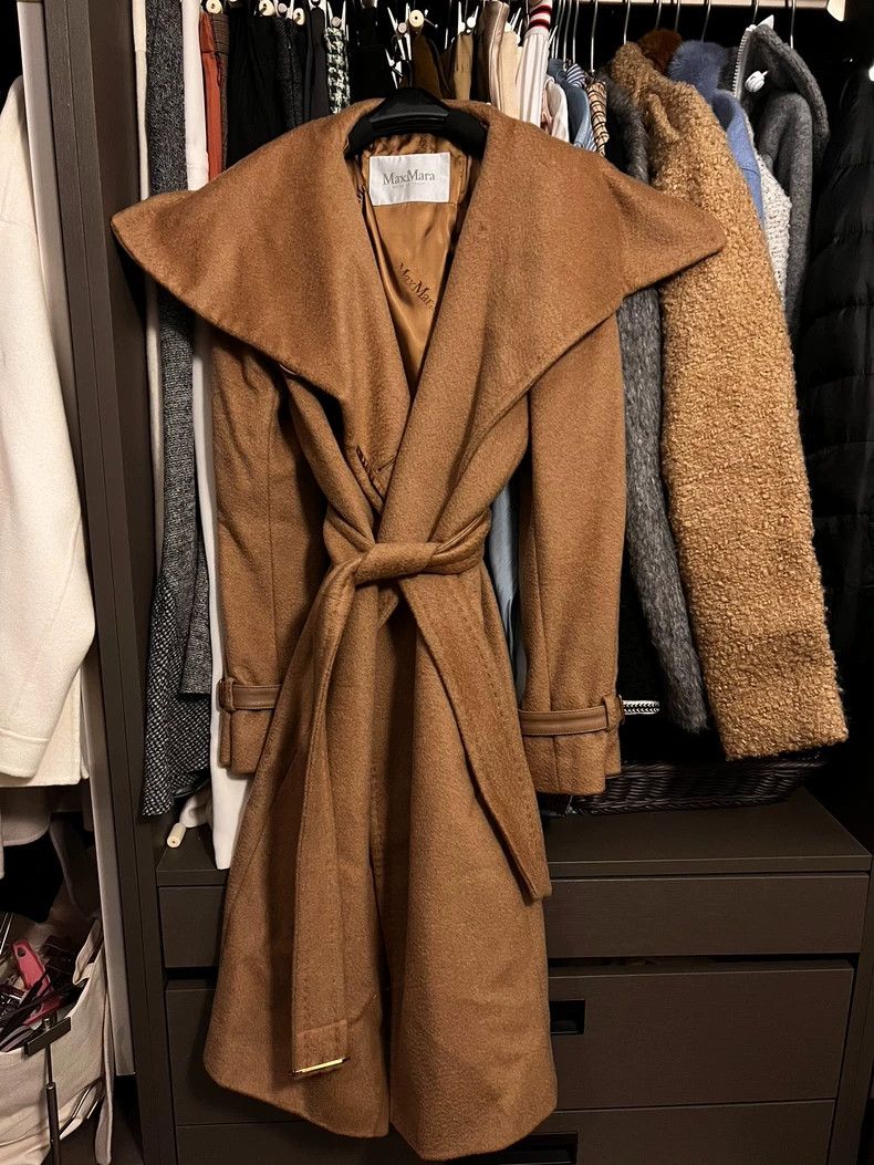 Max Mara Max Mara Classic Camel Bathrobe Coat Size M / US 6-8 / IT 42-44 - 1 Thumbnail