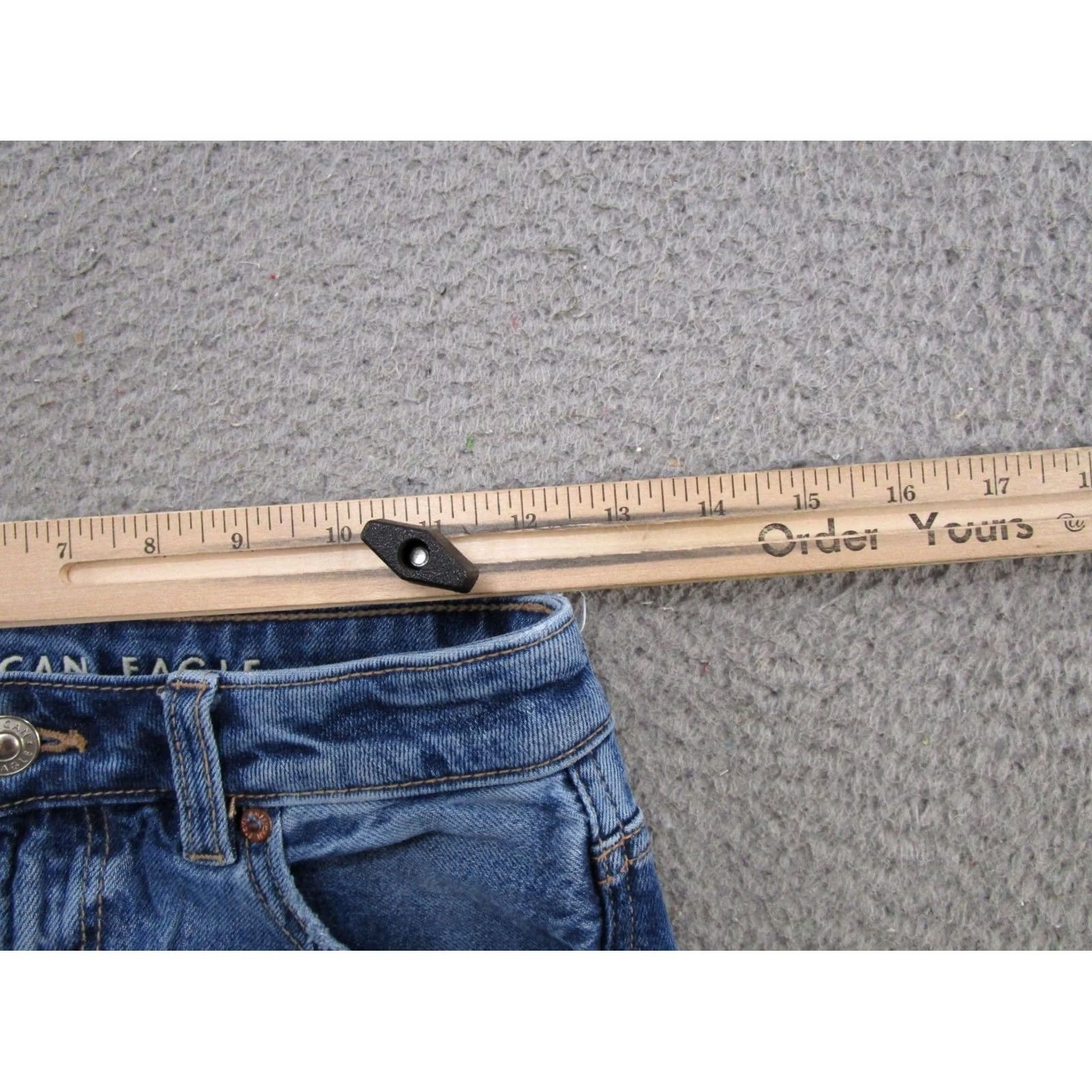 American Eagle Outfitters American Eagle Outfitters Jeans Shown Distressed Stretch Mom Regular 0 Long Blue Denim 5-Pocket Womens Size 25" / US 0 / IT 36 - 7 Thumbnail