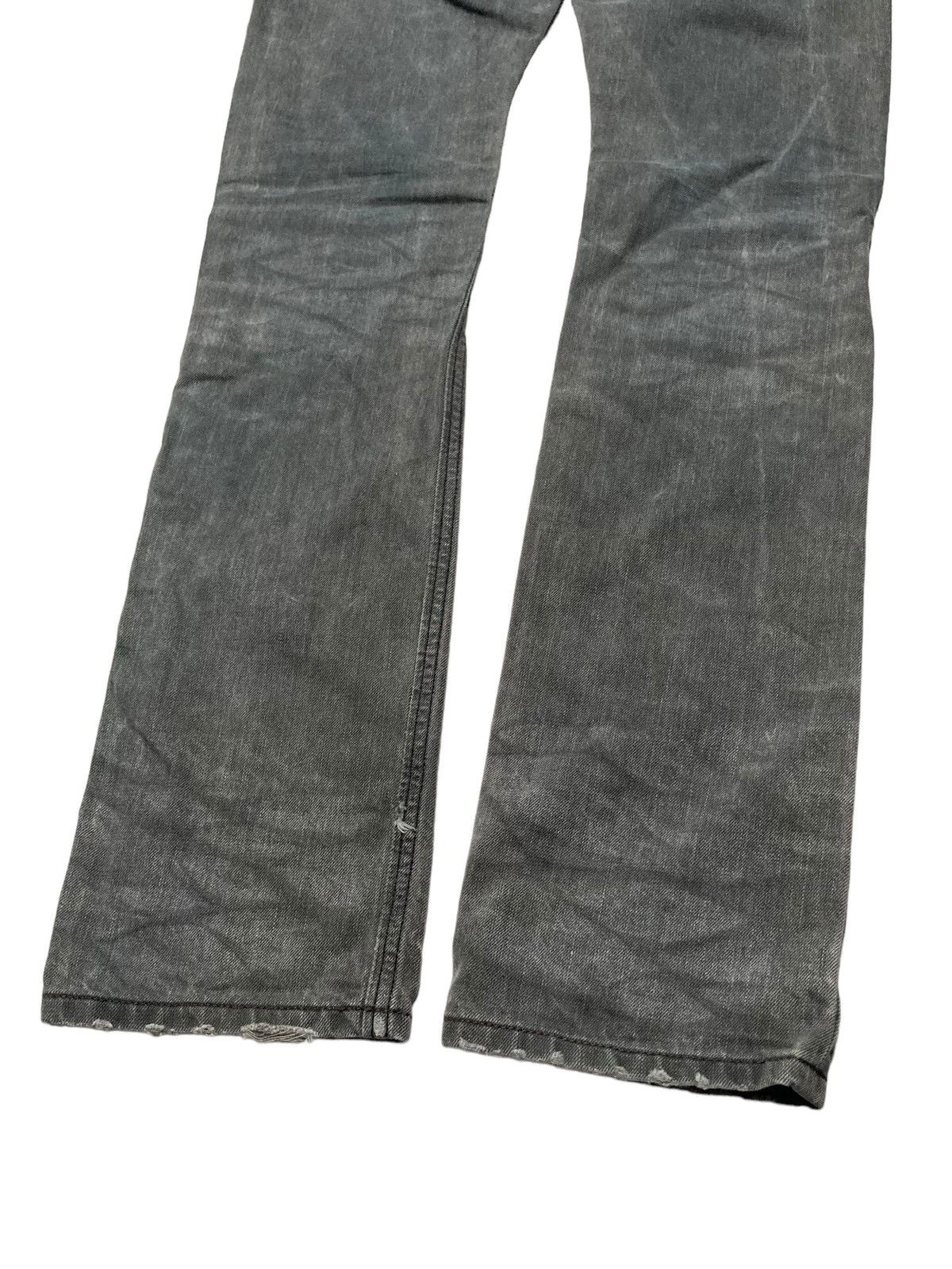 Diesel × Japanese Brand Vintage y2k Diesel Jeans Distressed Denim Faded Washed Size US 28 / EU 44 - 7 Thumbnail